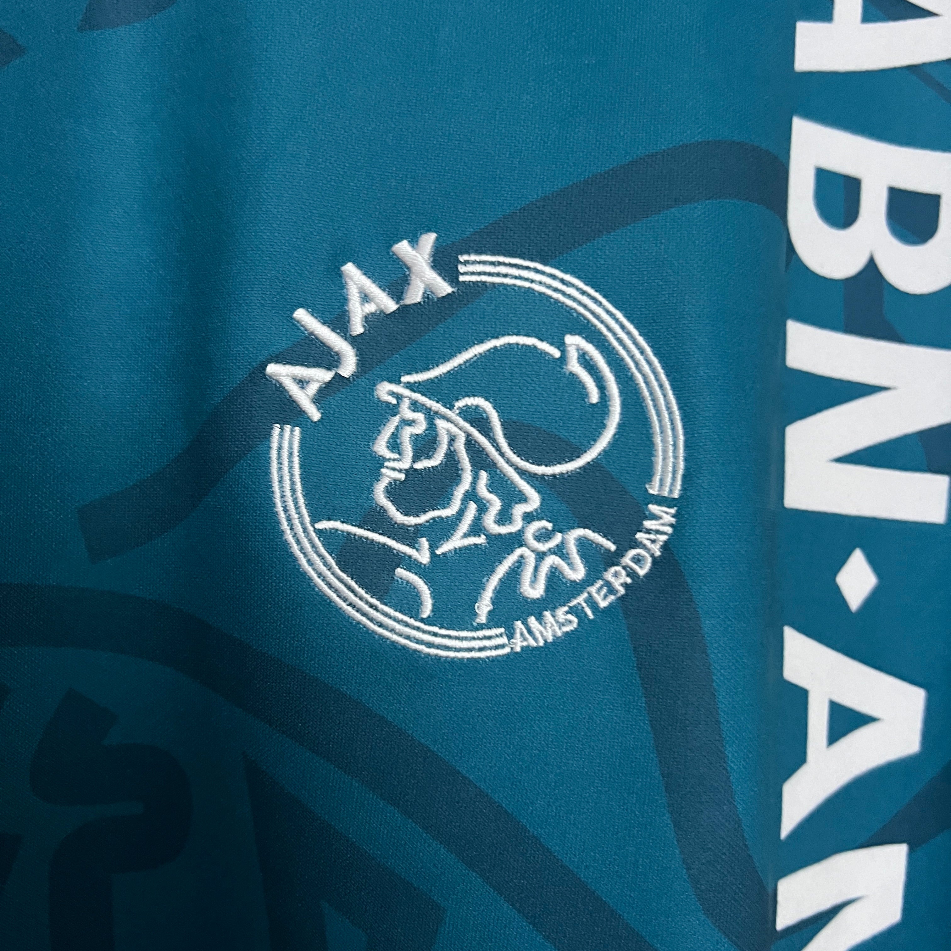 Ajax 1995–1996 Bortedrakt