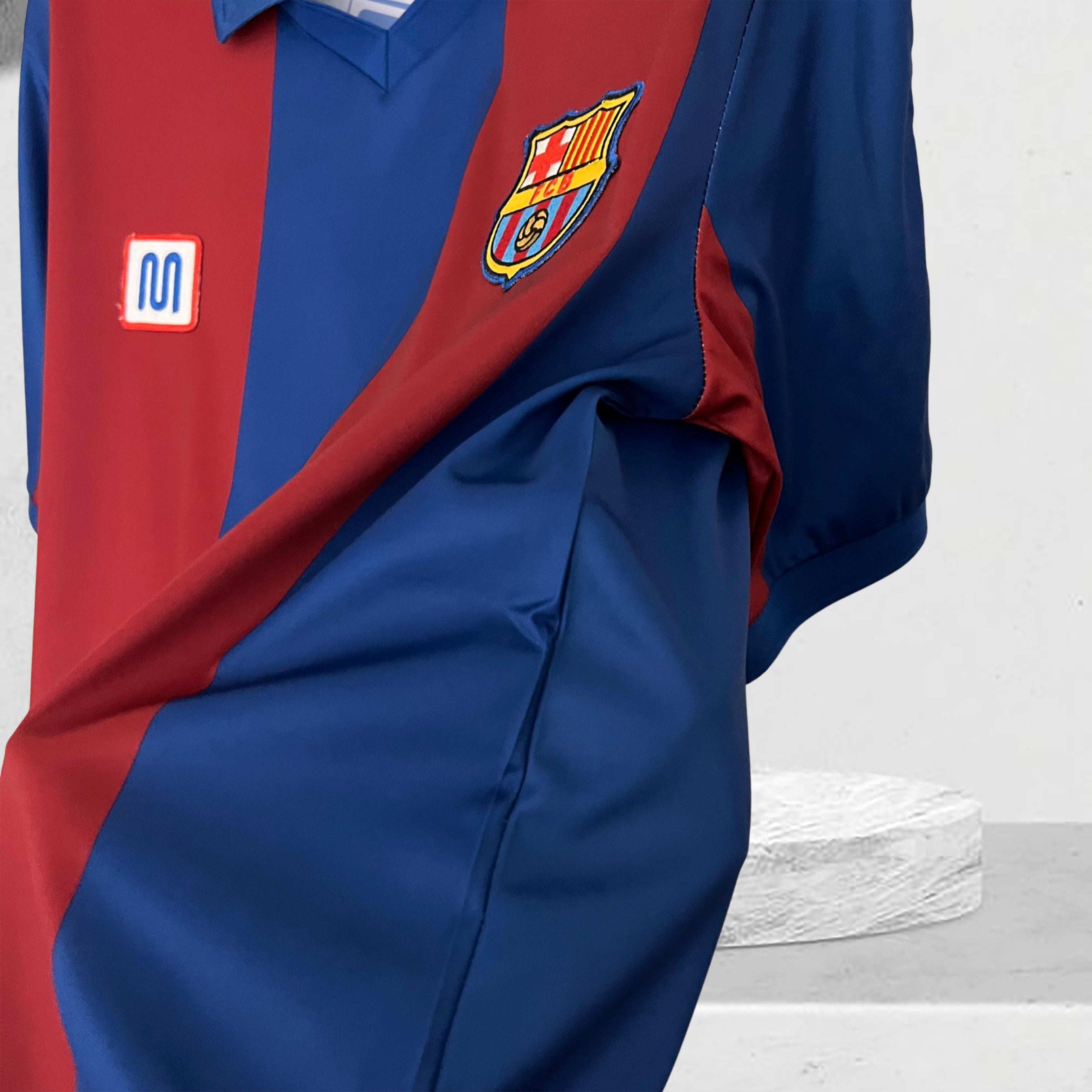 Barcelona 1980–1982 Hjemmedrakt