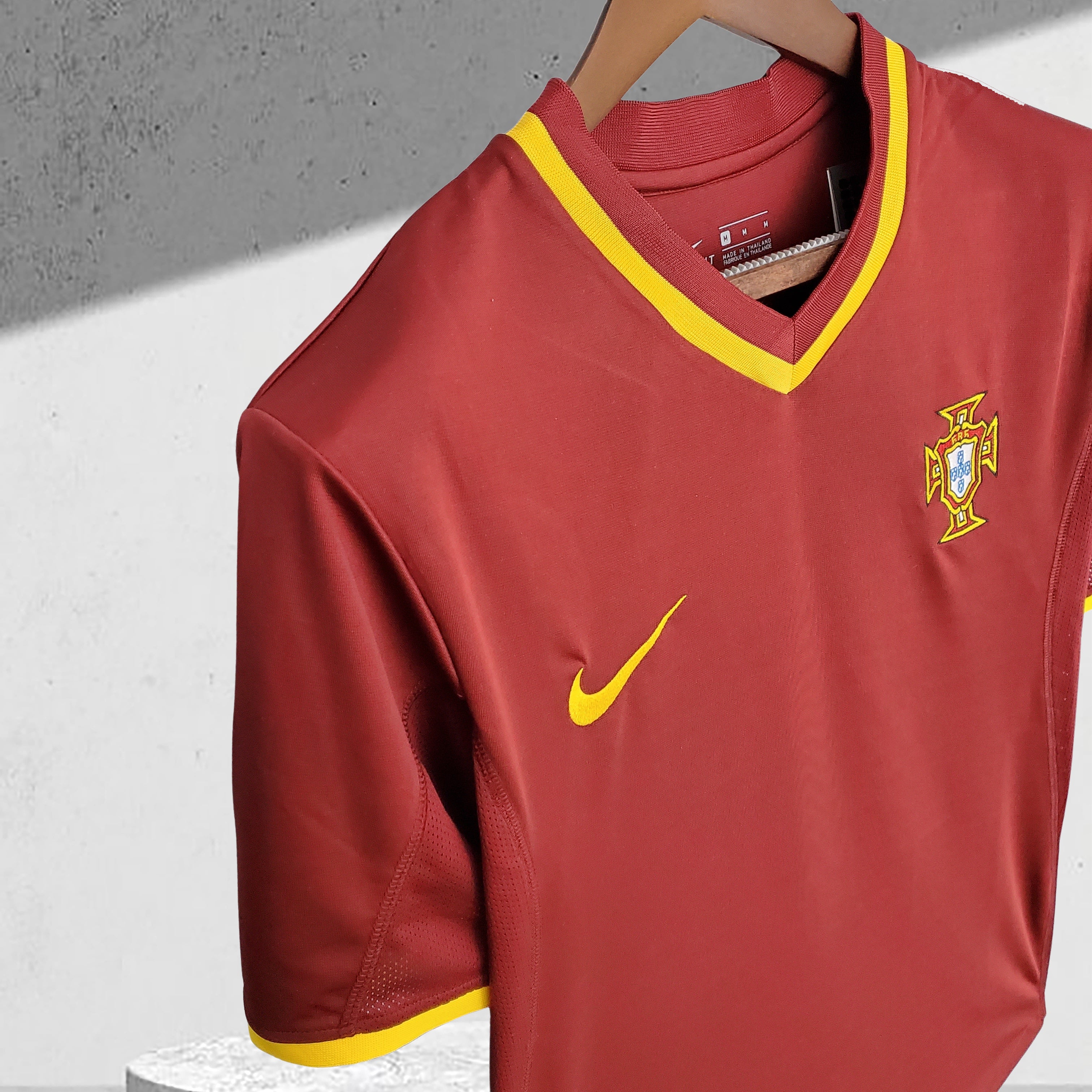 Portugals EM 2000 Hjemmedrakt