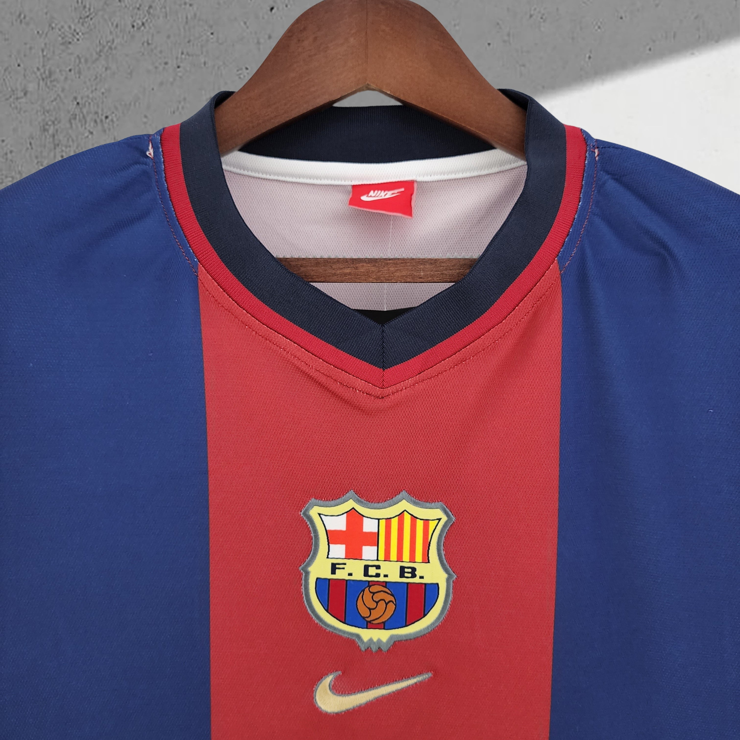 Barcelona 1998–1999 Hjemmedrakt