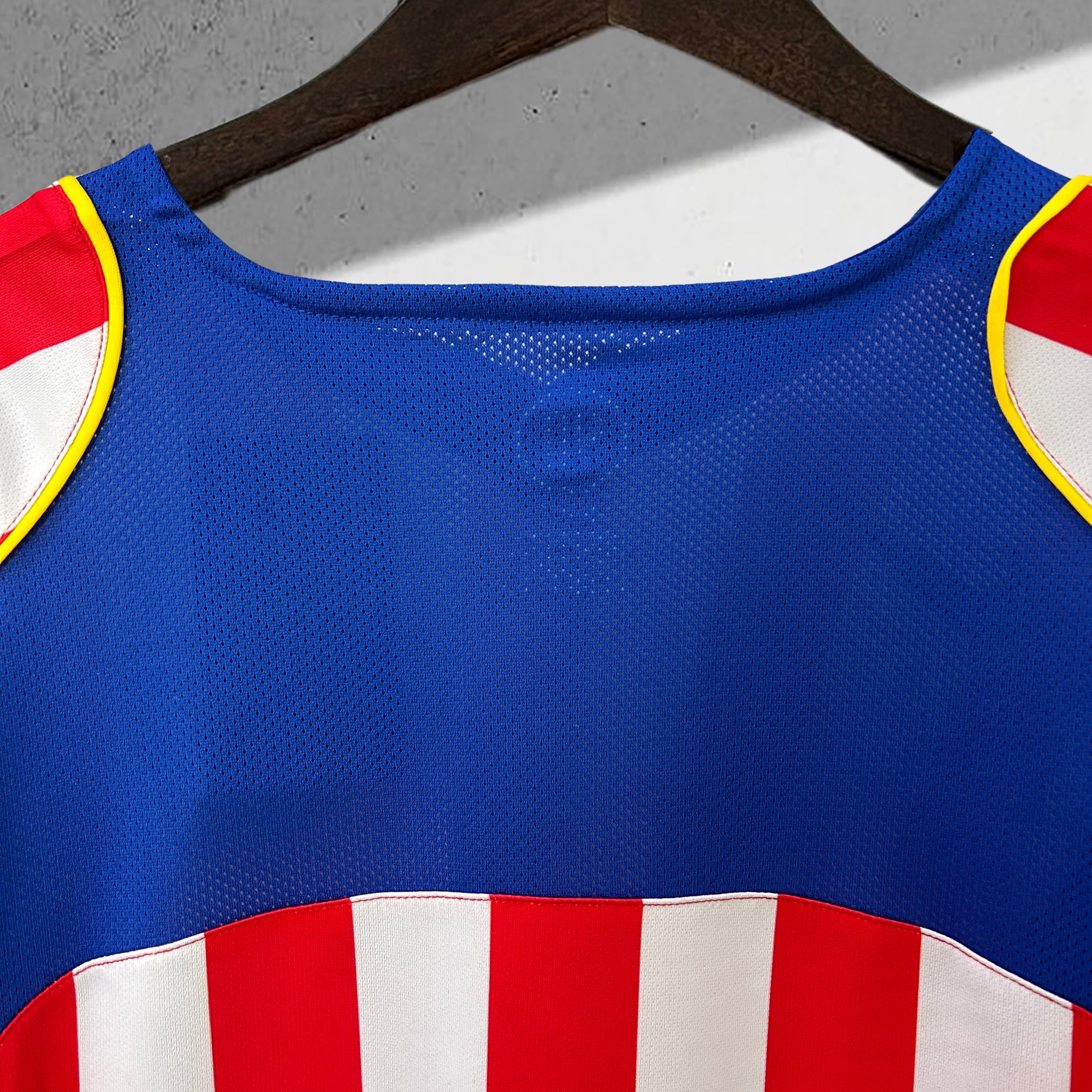 Atlético Madrid 2004-2005 Hjemmedrakt
