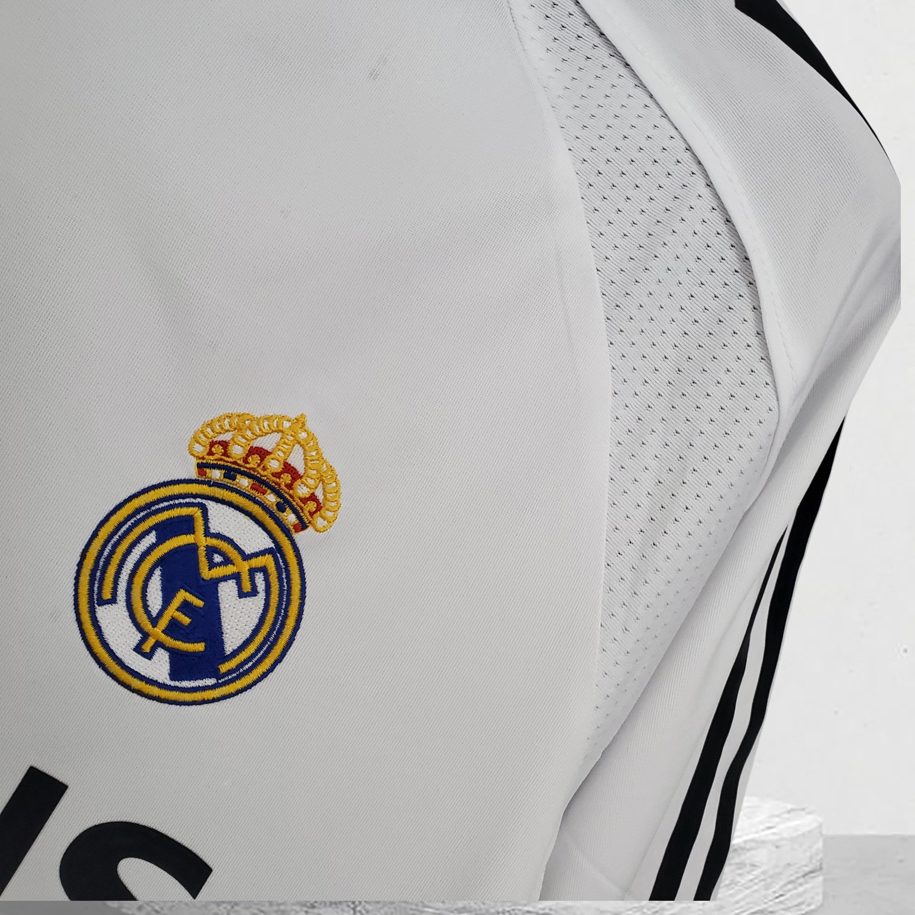 Real Madrid 2005–2006 Hjemmedrakt