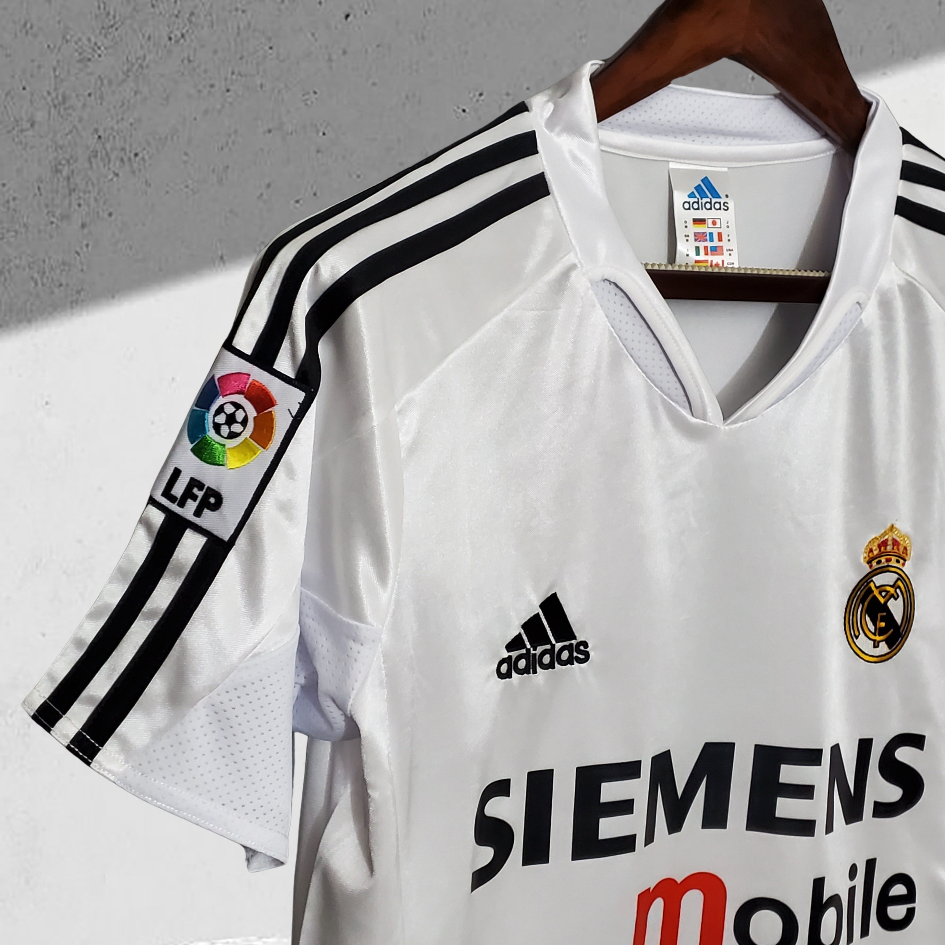 Real Madrid 2004–2005 Hjemmedrakt