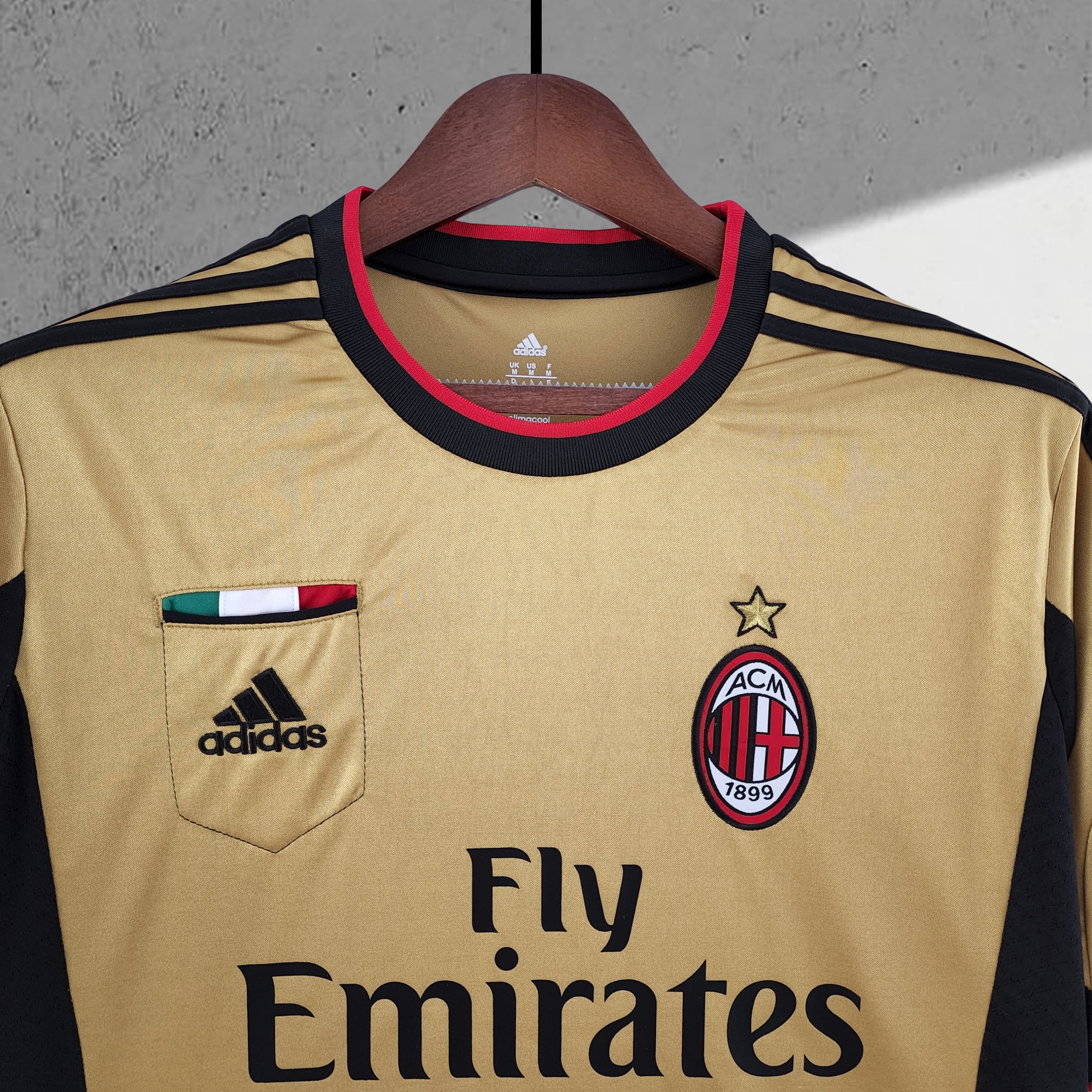 AC Milan 2013–2014 Tredjedrakt