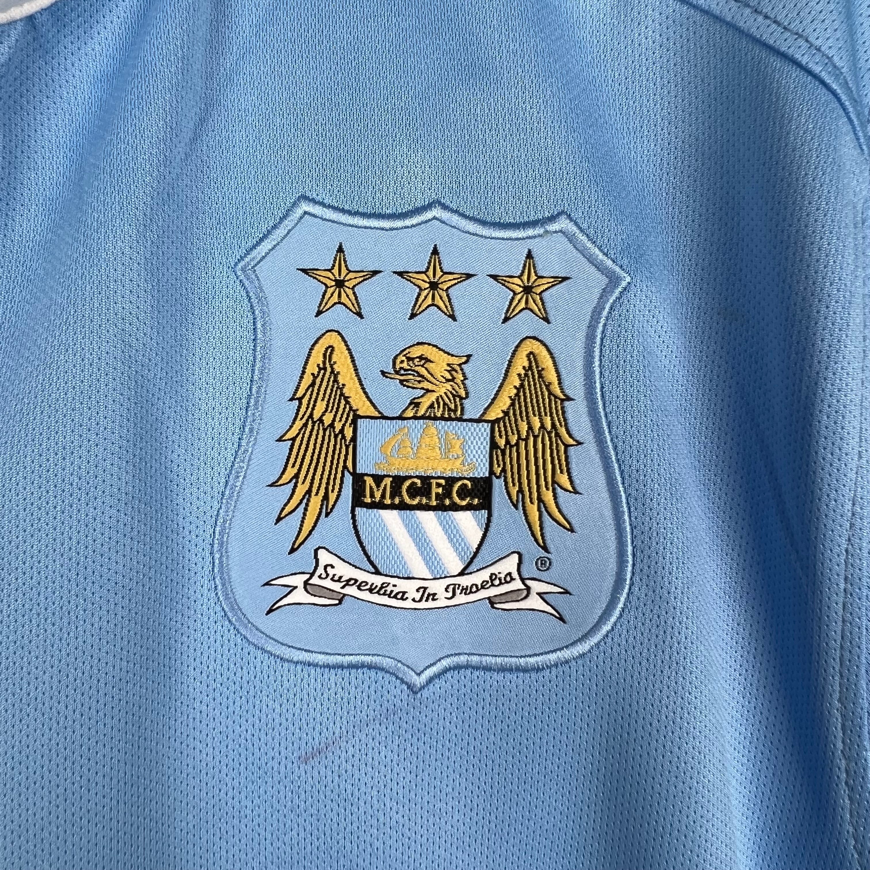 Manchester City 2015–2016 Hjemmedrakt