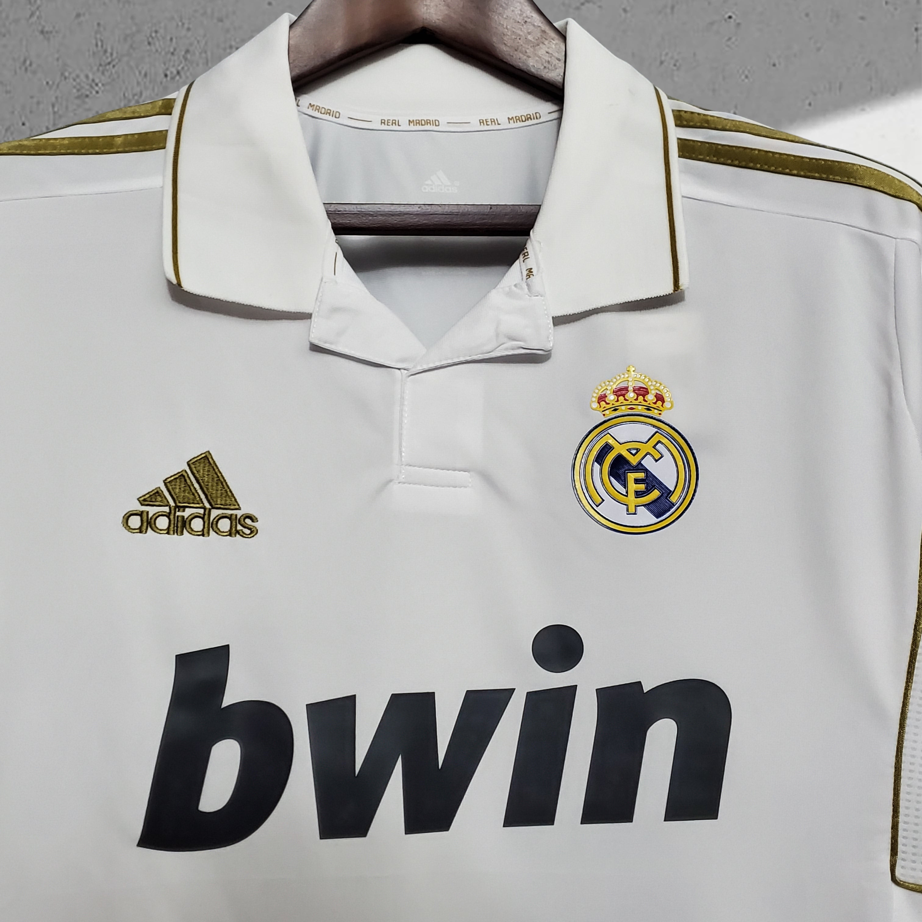 Real Madrid 2011–2012 Hjemmedrakt