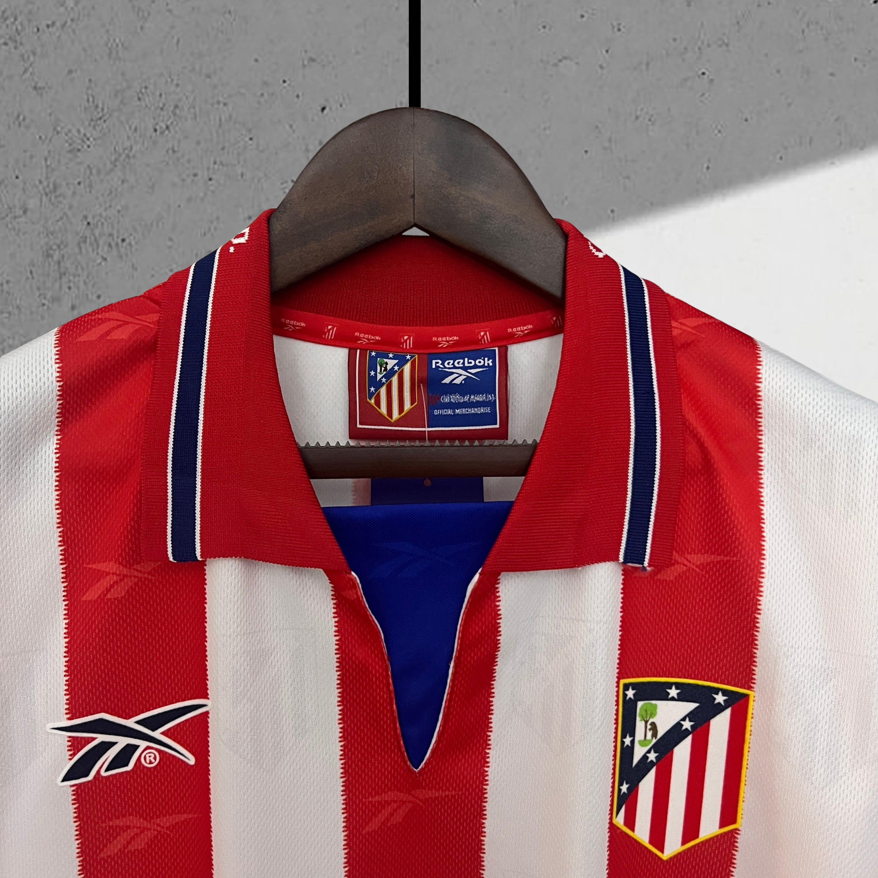 Atlético Madrid 1998-1999 Hjemmedrakt