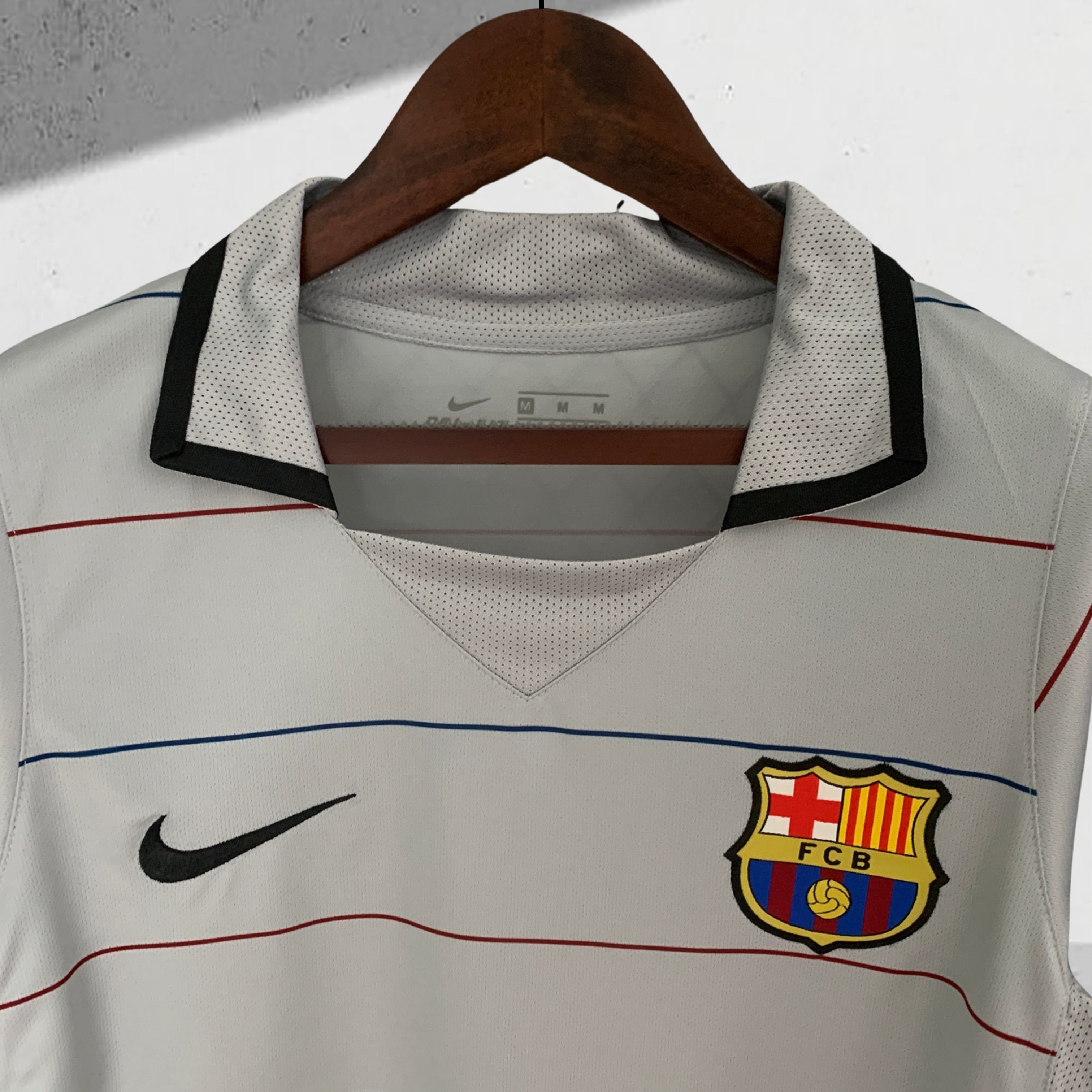 Barcelona 2003–2004 Bortedrakt