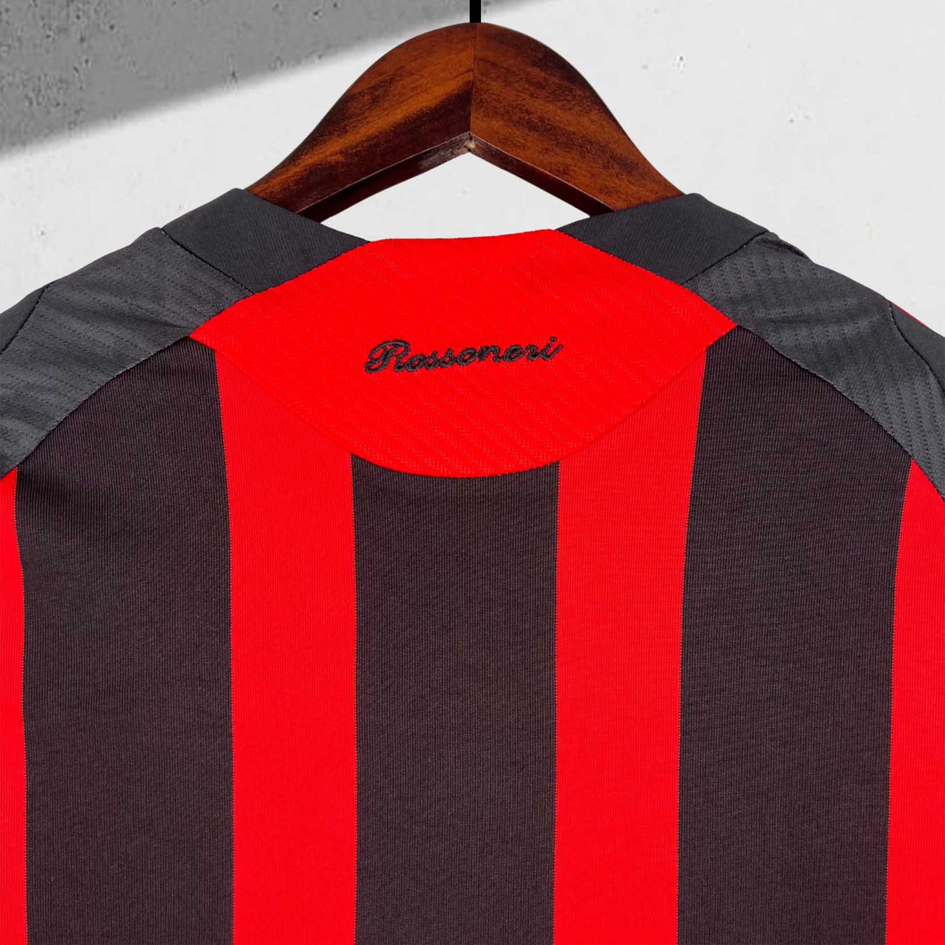 AC Milan 2008–2009 Hjemmedrakt