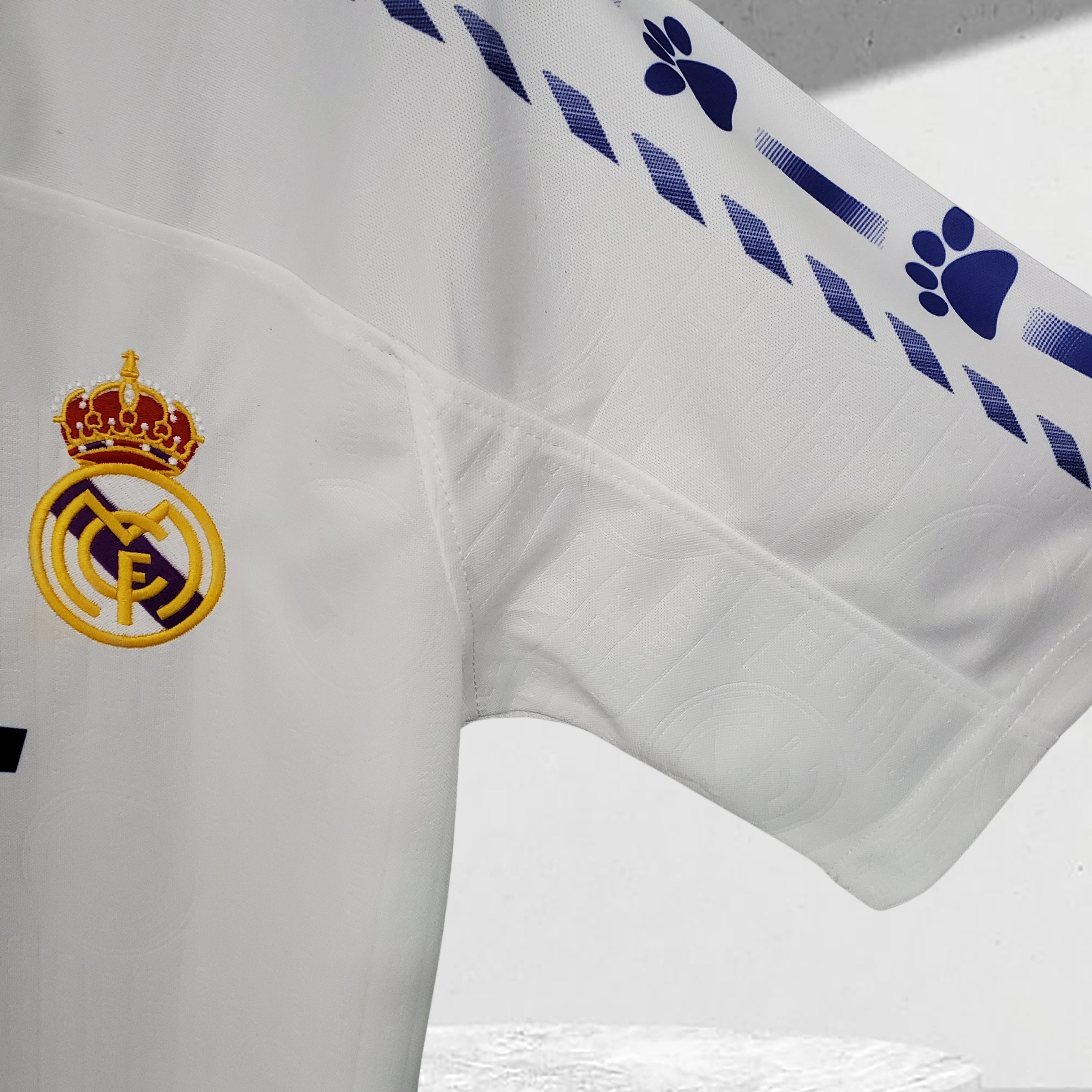 Real Madrid 1996–1997 Hjemmedrakt