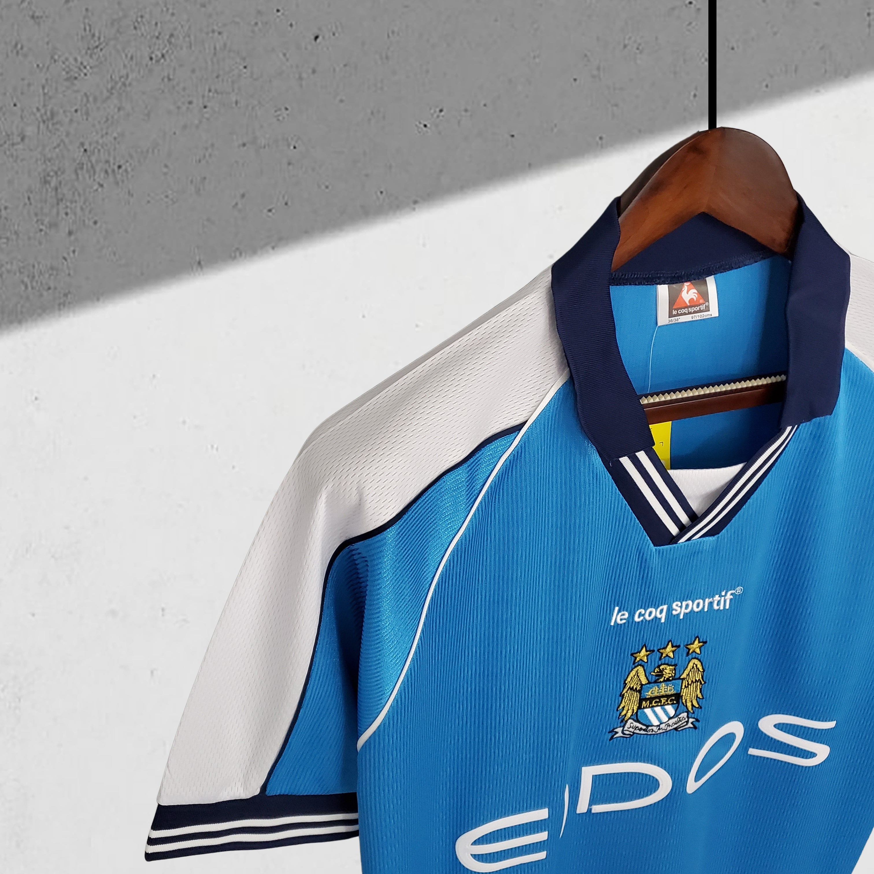 Manchester City 1999–2000 Hjemmedrakt