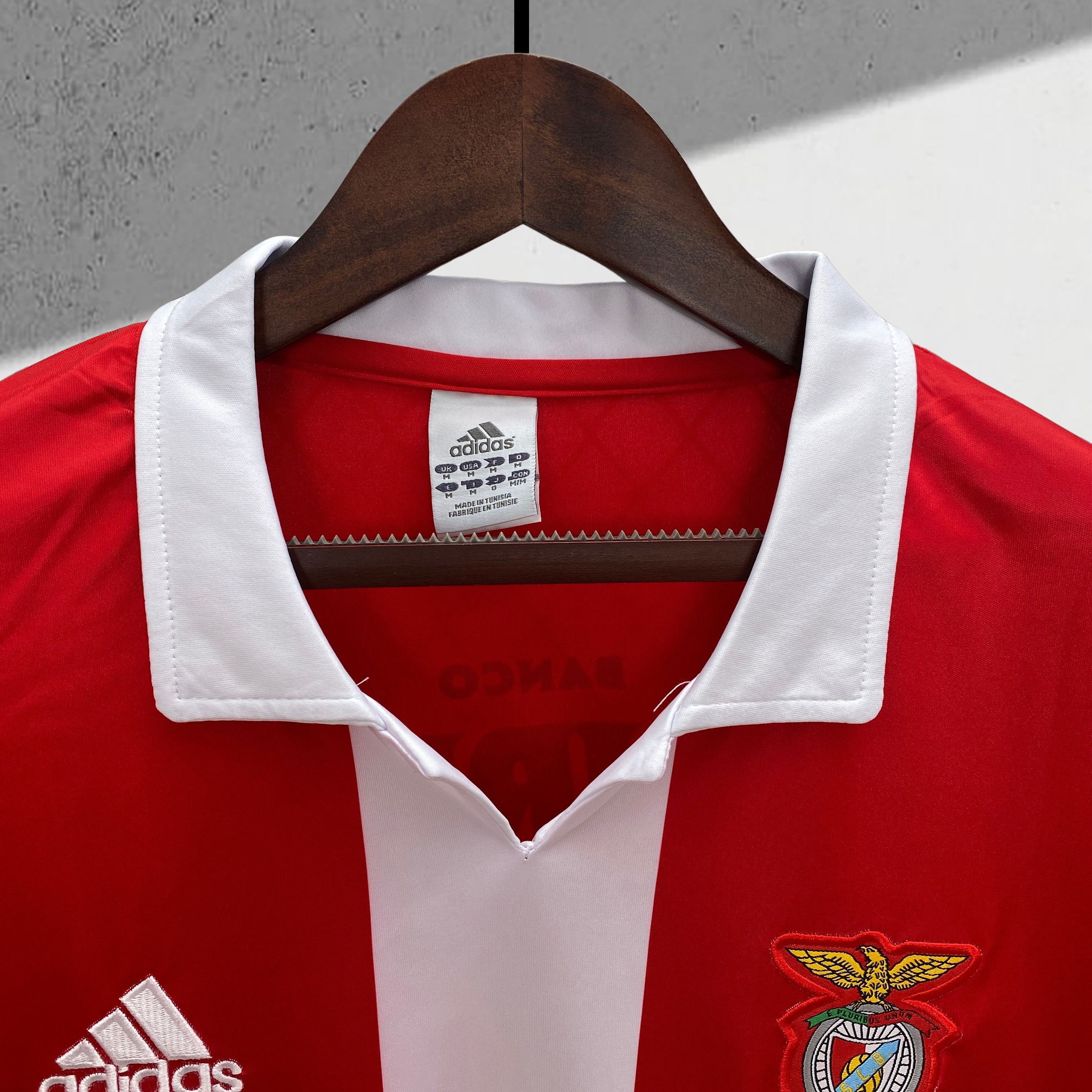 Benfica 2004–2005 Hjemmedrakt