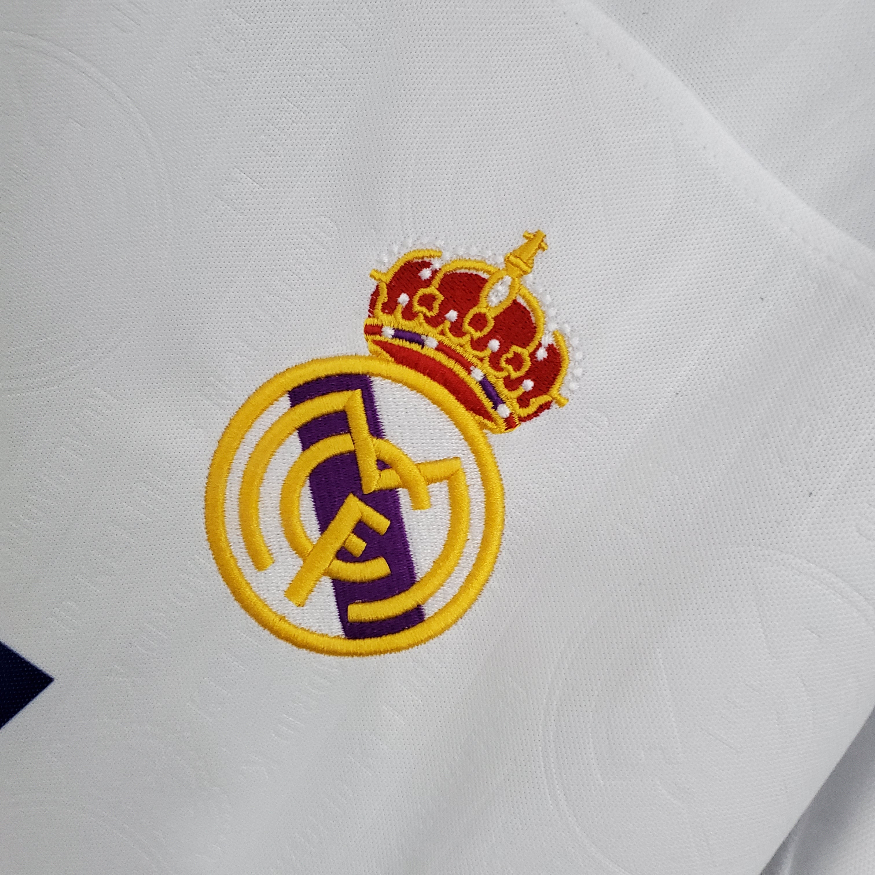 Real Madrid 1996–1997 Hjemmedrakt