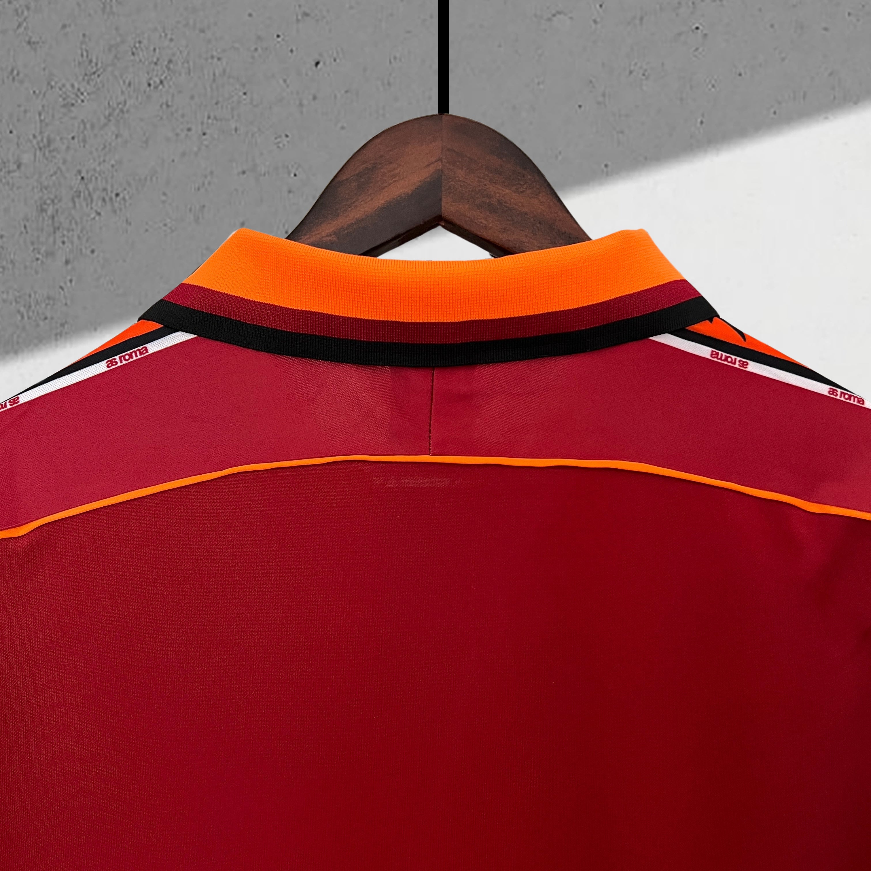AS Roma 1998–1999 Hjemmedrakt
