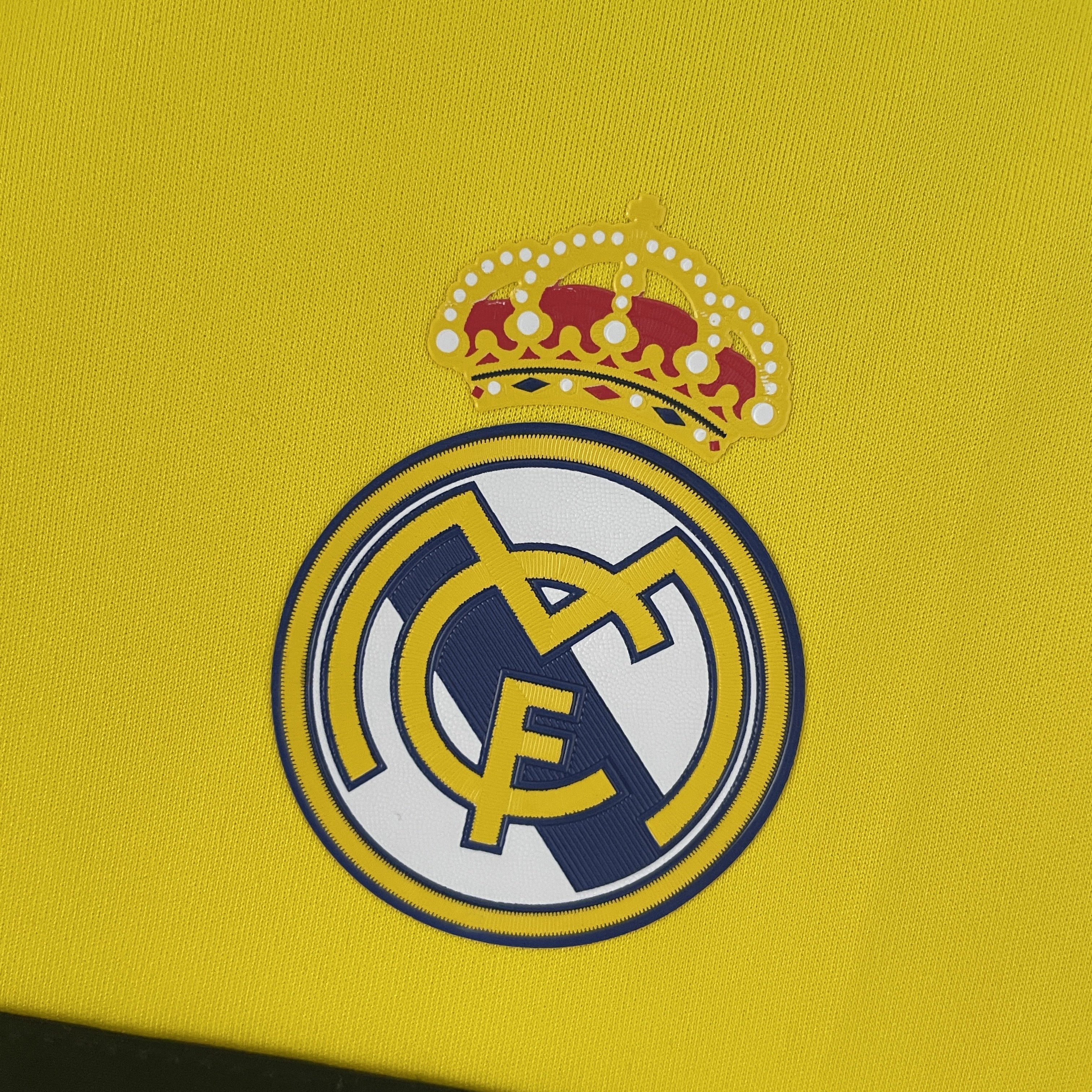 Real Madrid 2011–2012 Keeperdrakt