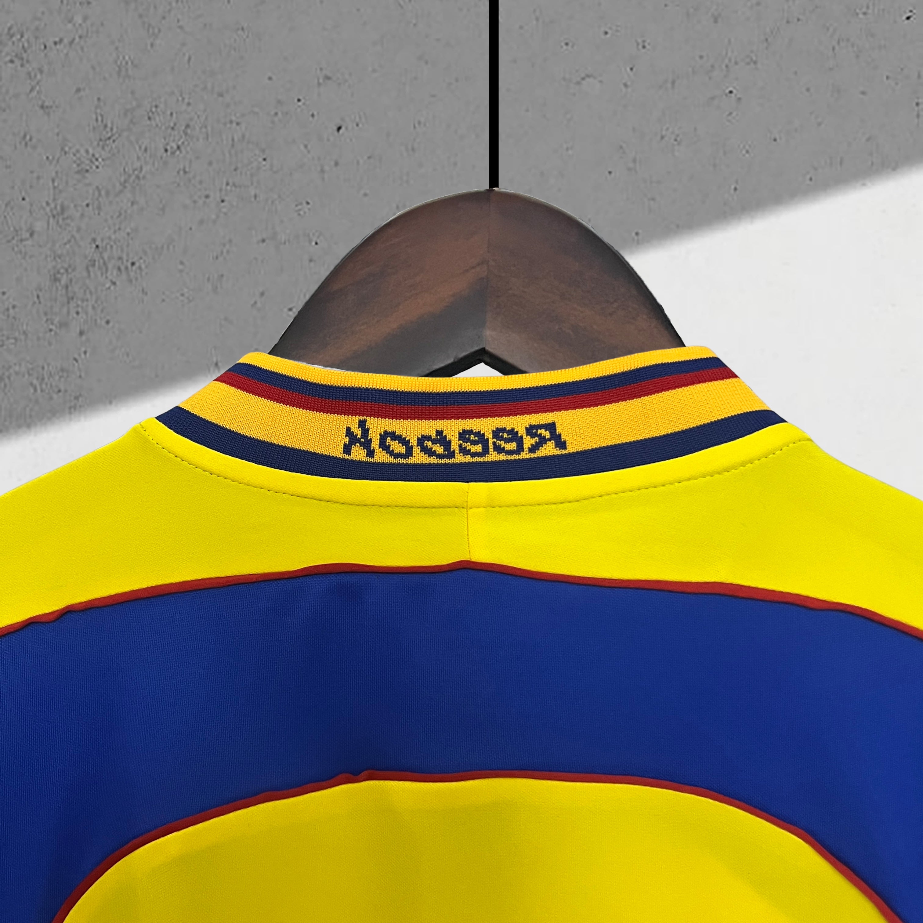 Colombia 2001-2002 Hjemmedrakt