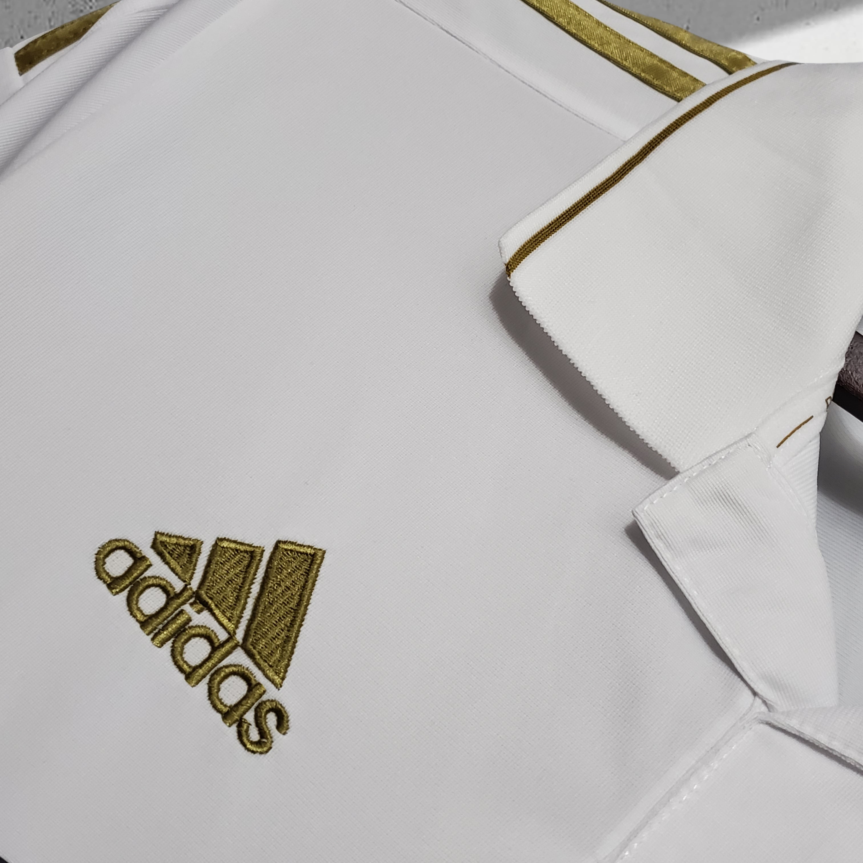Real Madrid 2011–2012 Hjemmedrakt