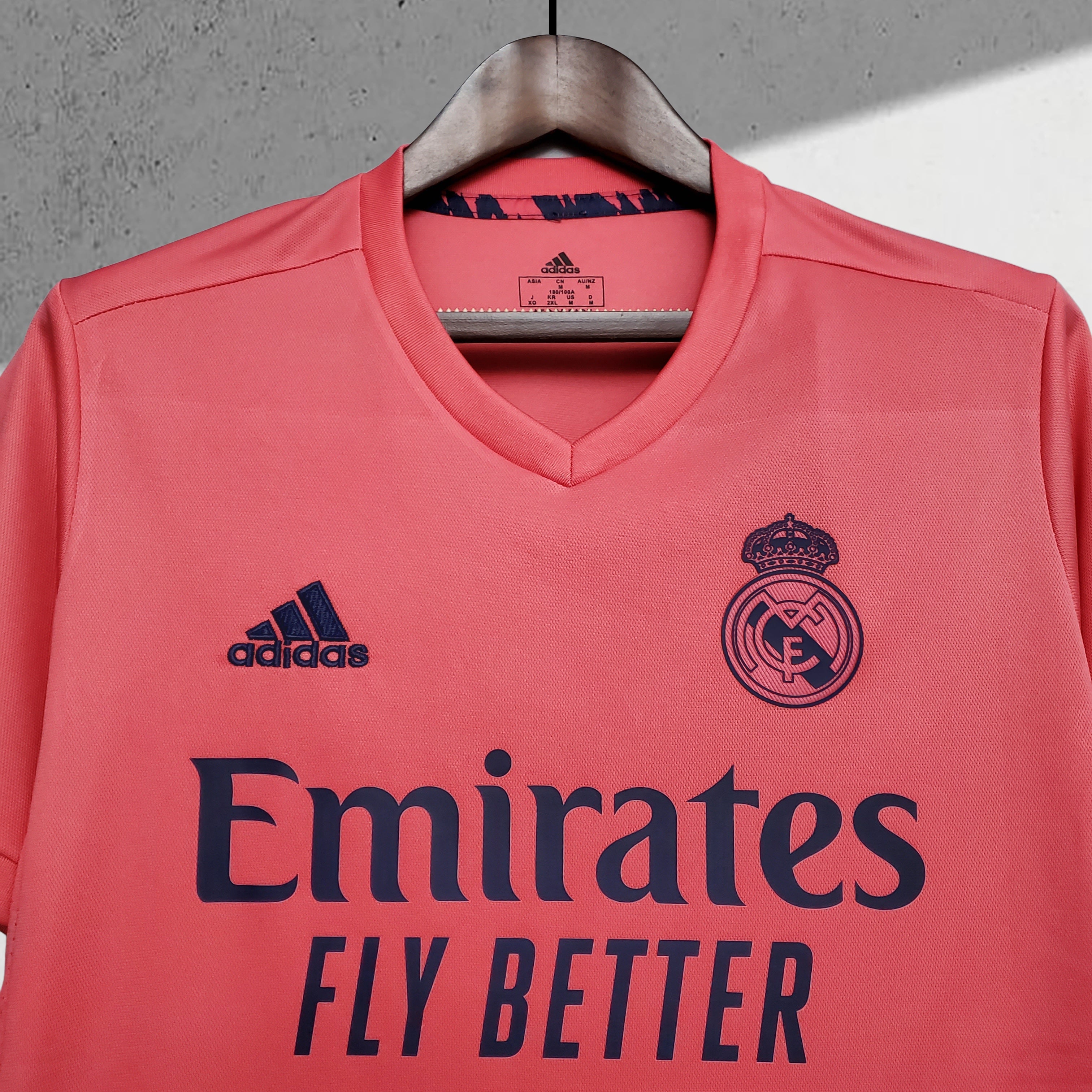 Real Madrid 2020–2021 Bortedrakt