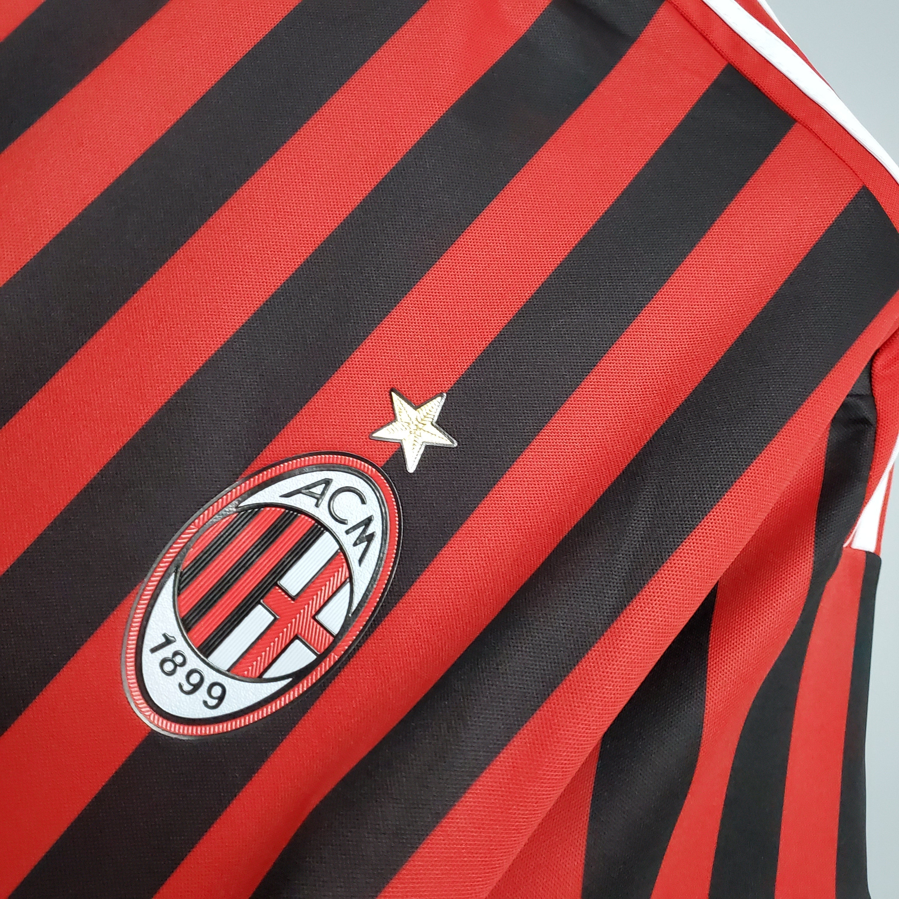 AC Milan 2011–2012 Hjemmedrakt