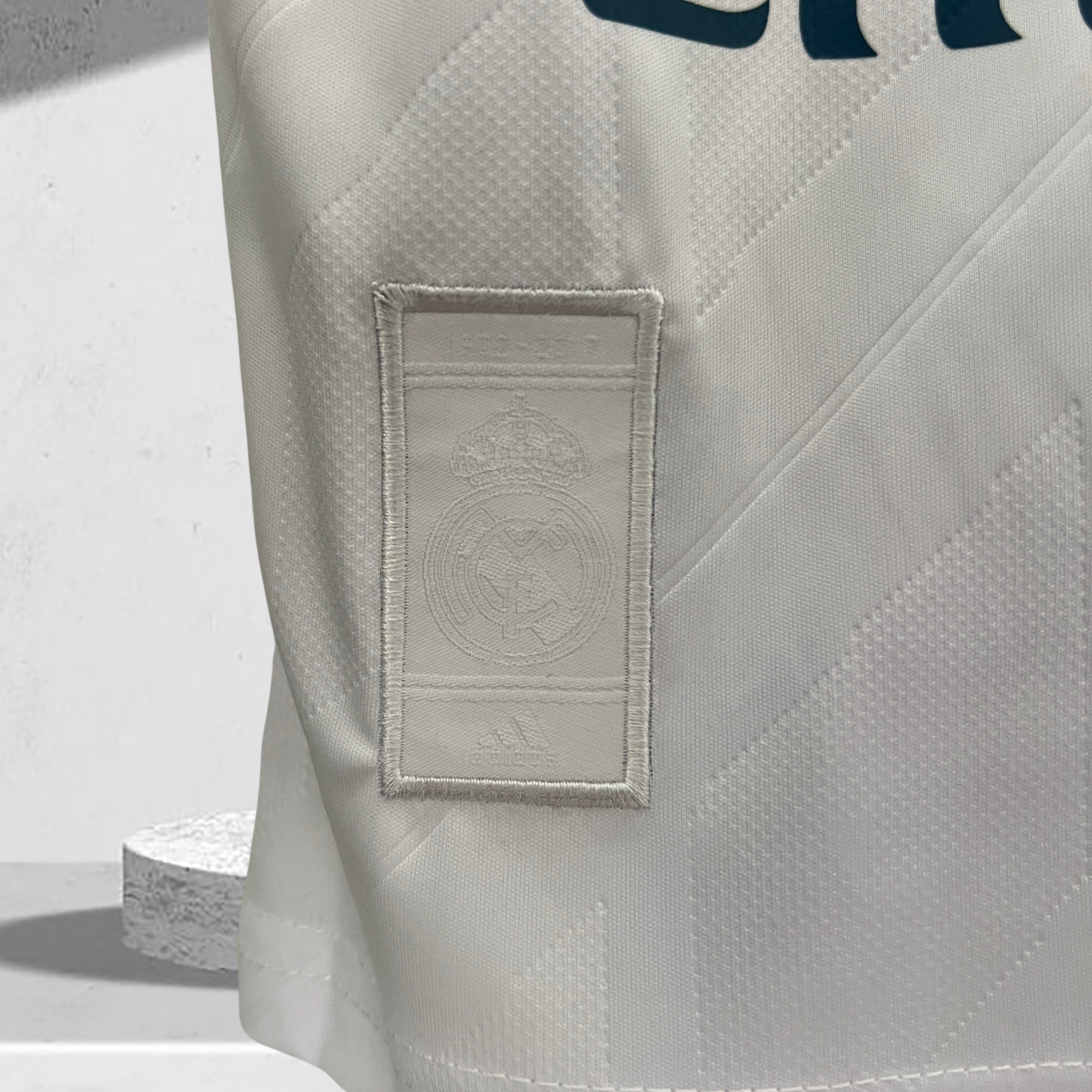 Real Madrid 2017–2018 Hjemmedrakt Mini-Kit Barn