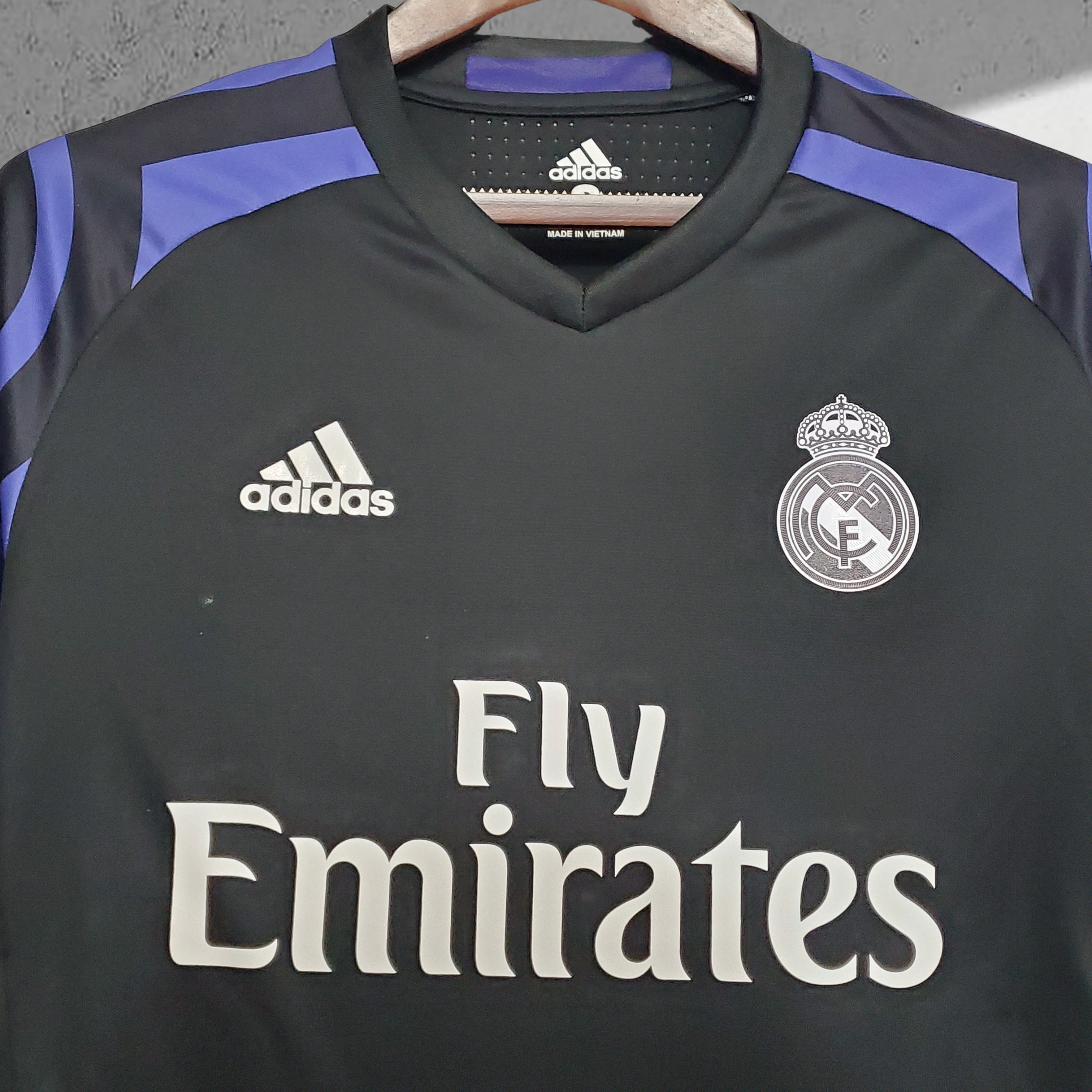 Real Madrid 2015–2016 Tredjedrakt