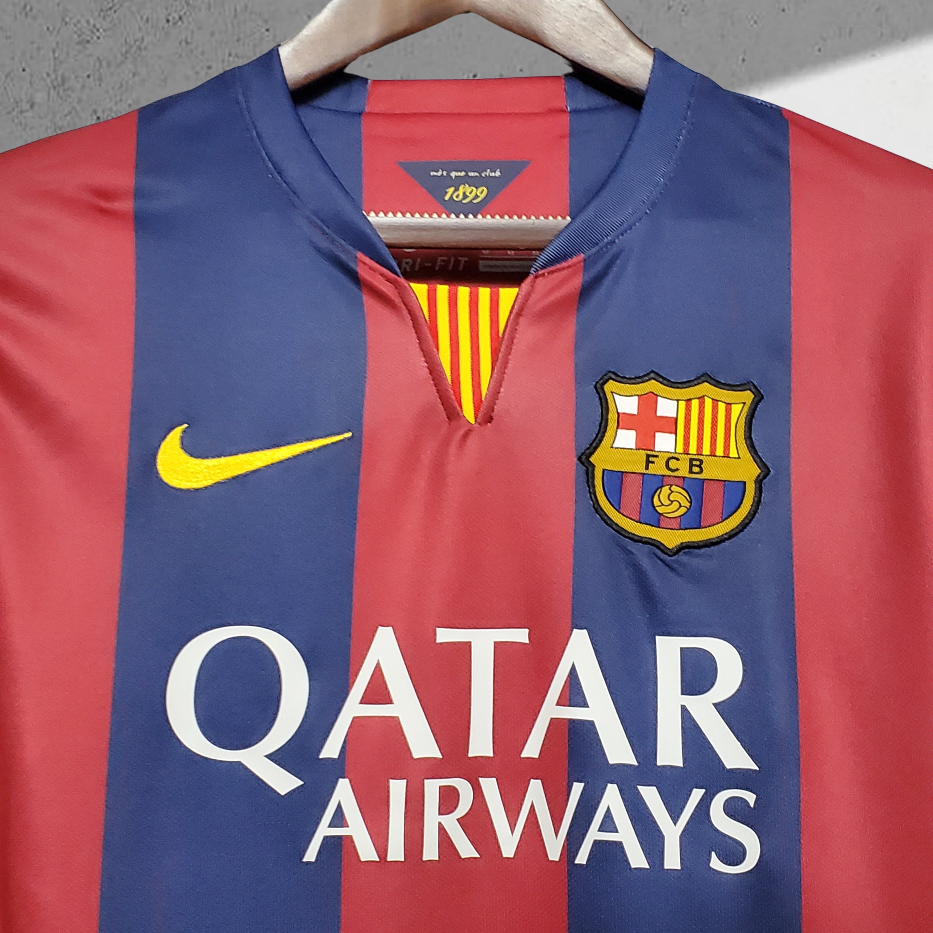 Barcelona 2014–2015 Hjemmedrakt