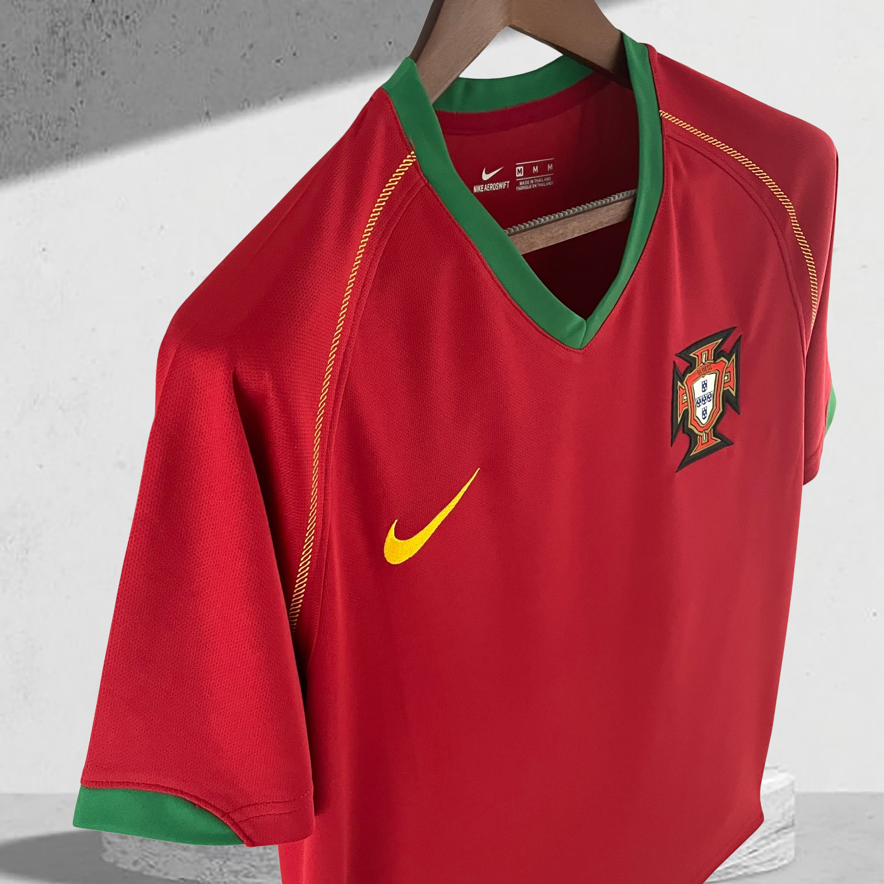 Portugals VM 2006 Hjemmedrakt