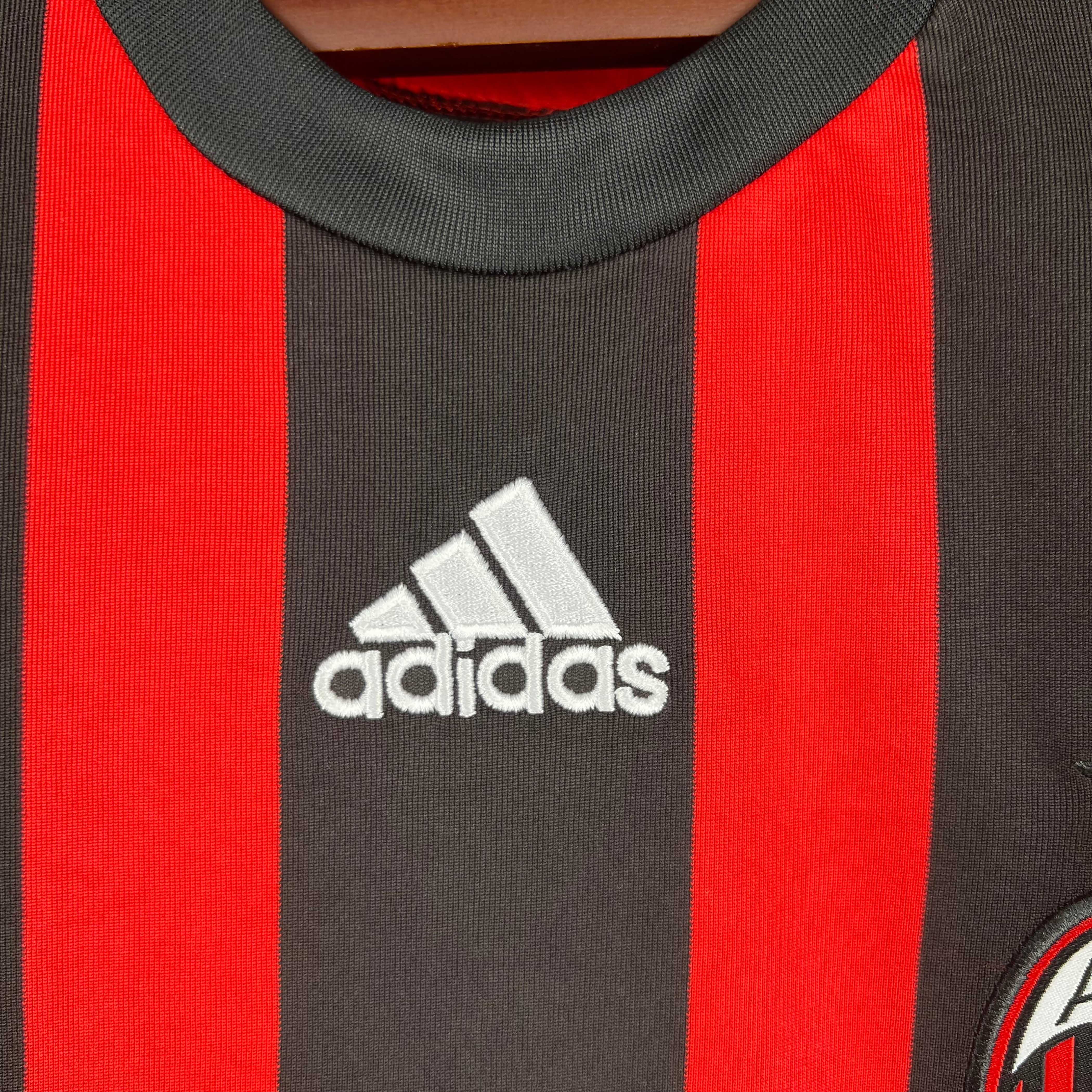 AC Milan 2008–2009 Hjemmedrakt