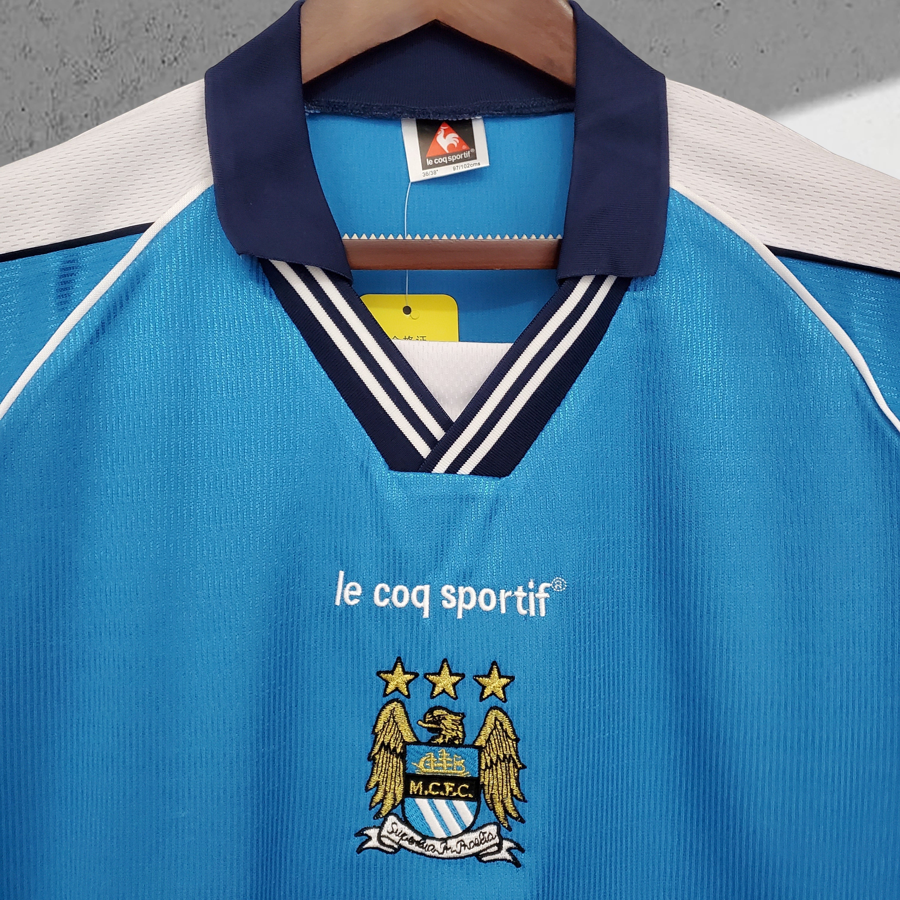 Manchester City 1999–2000 Hjemmedrakt