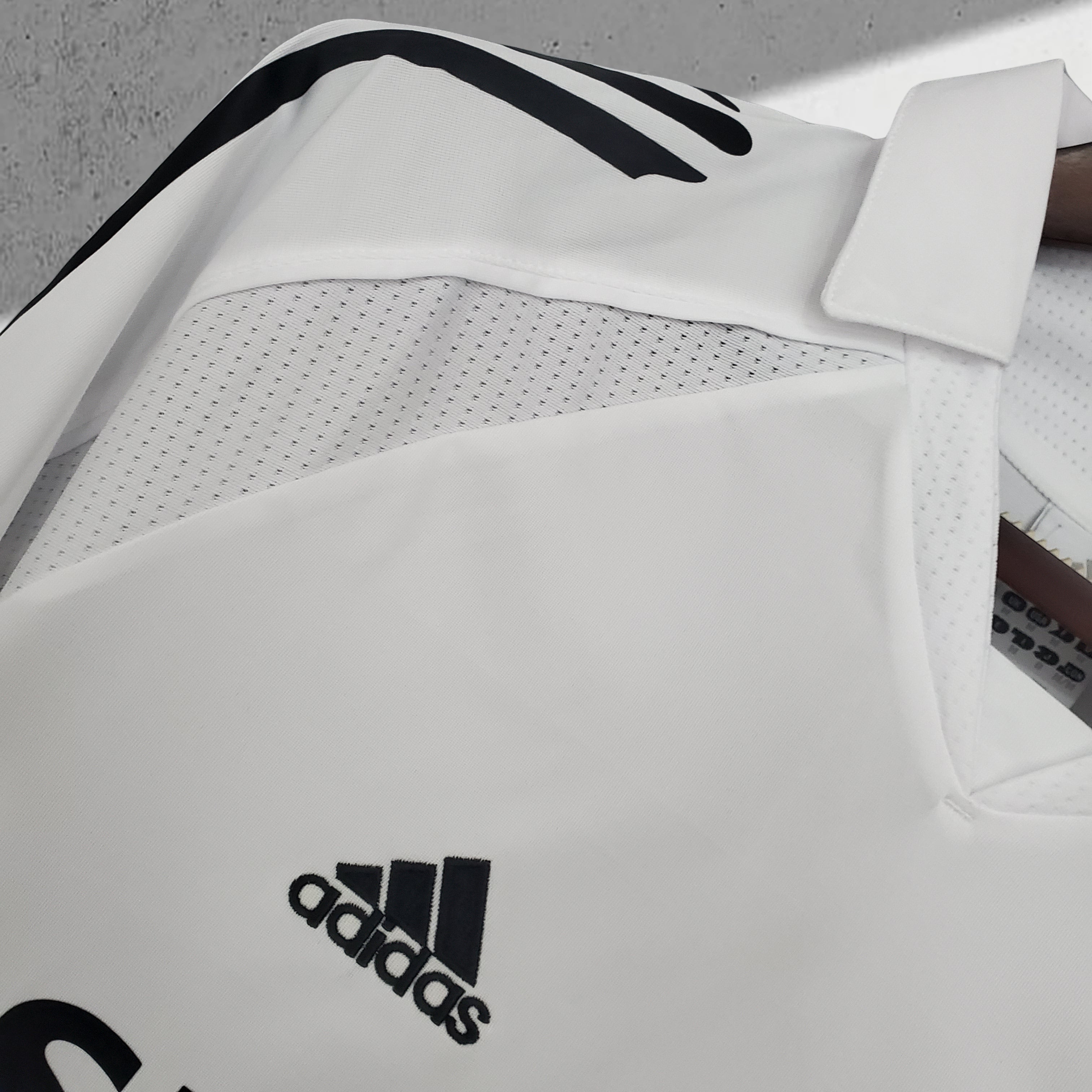 Real Madrid 2005–2006 Hjemmedrakt