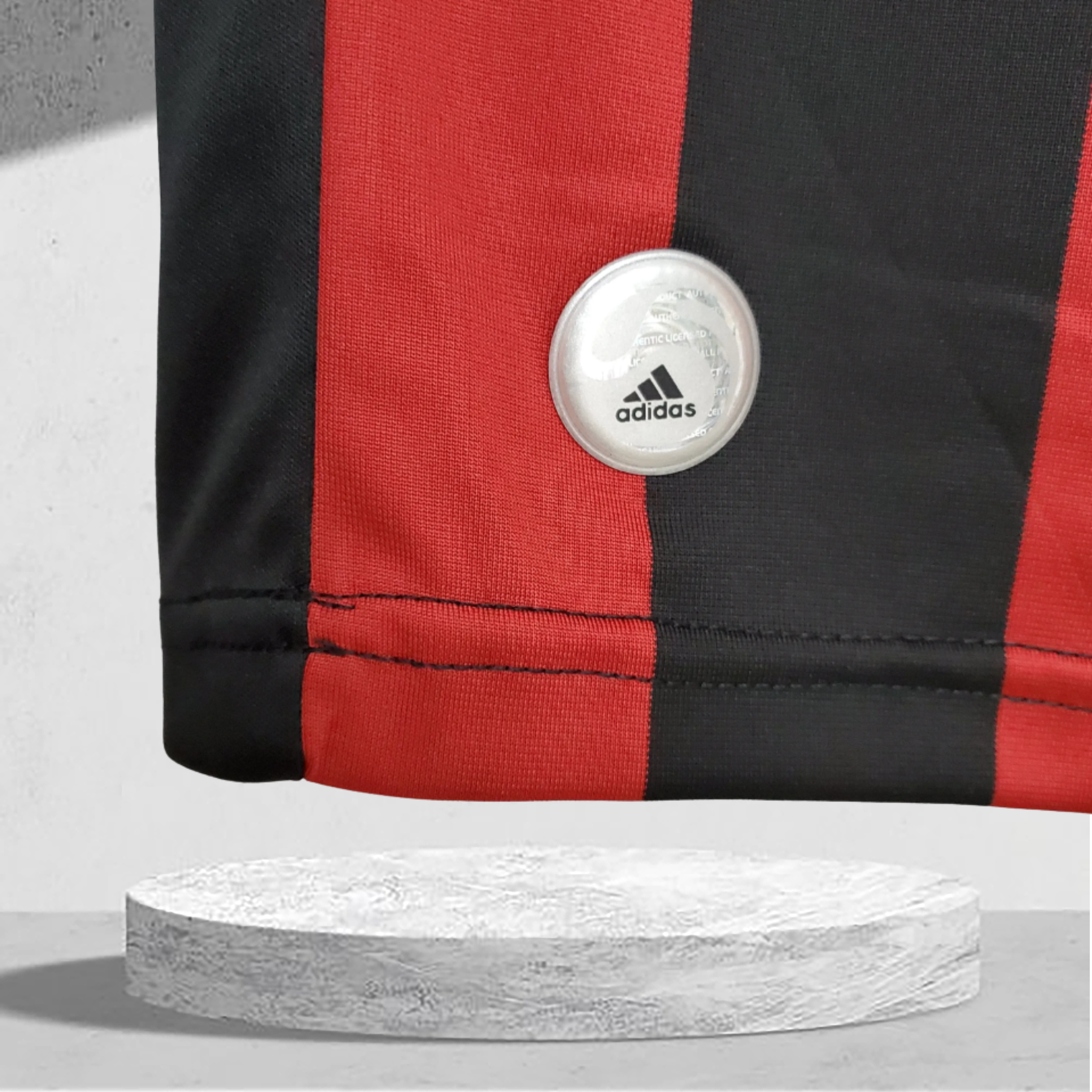 AC Milan 2009–2010 Hjemmedrakt