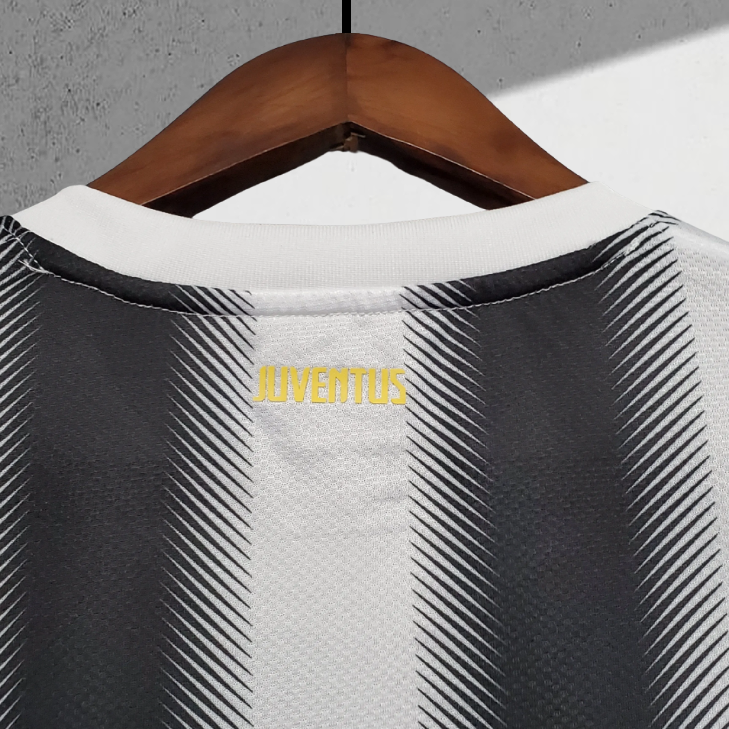 Juventus 2010–2011 Hjemmedrakt