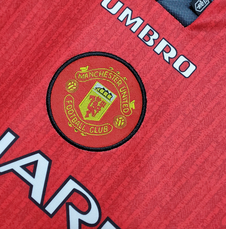 Manchester United 1996–1997 Hjemmedrakt