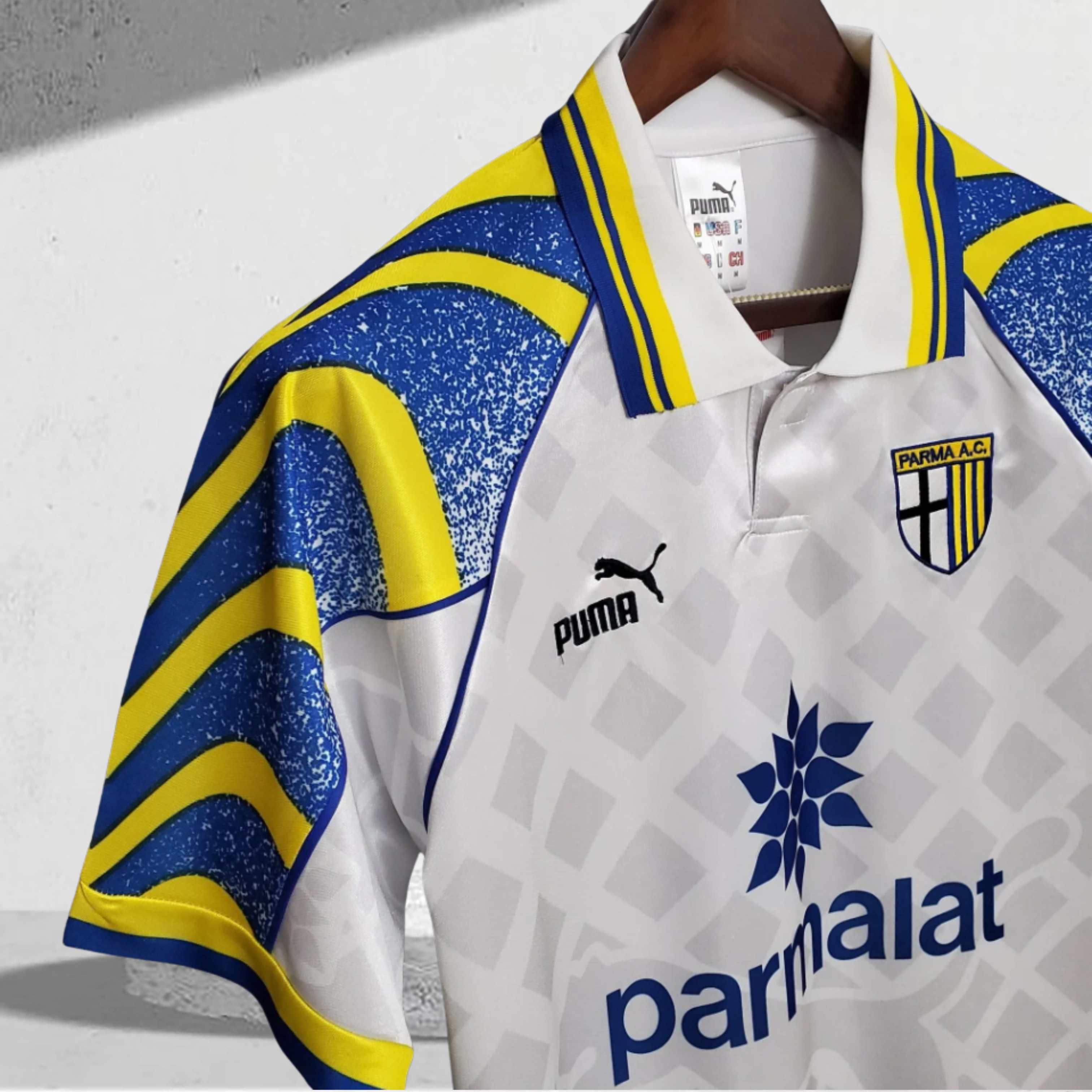 Parma 1995–1996 Hjemmedrakt
