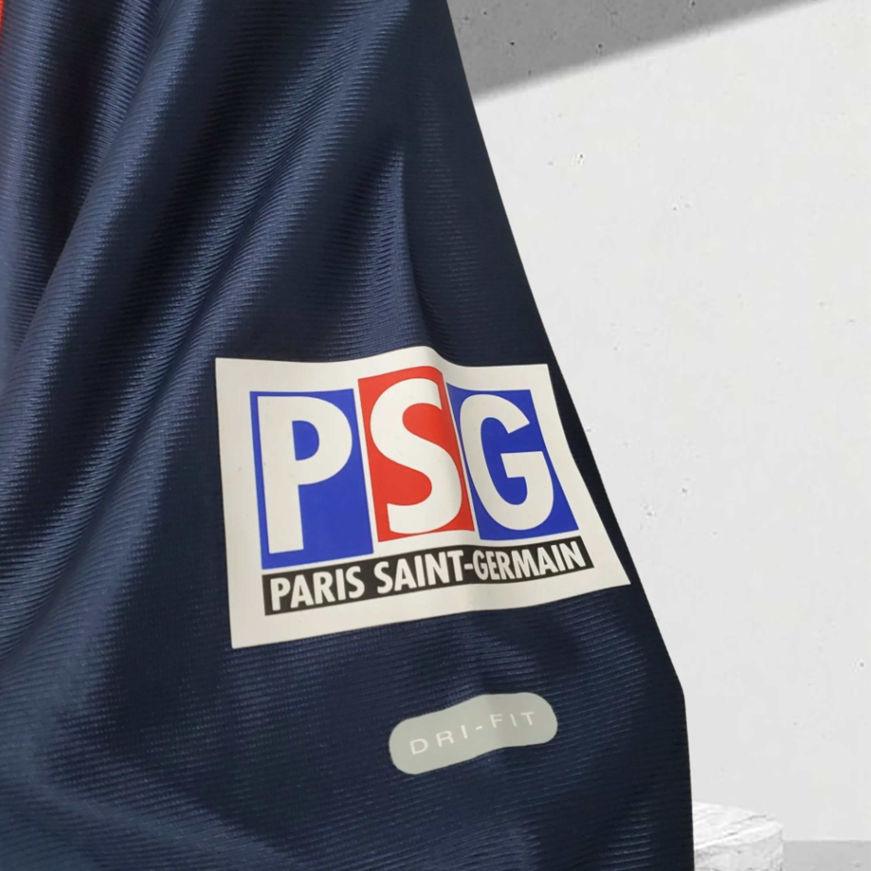 Paris Saint-Germain 2001–2002 Hjemmedrakt