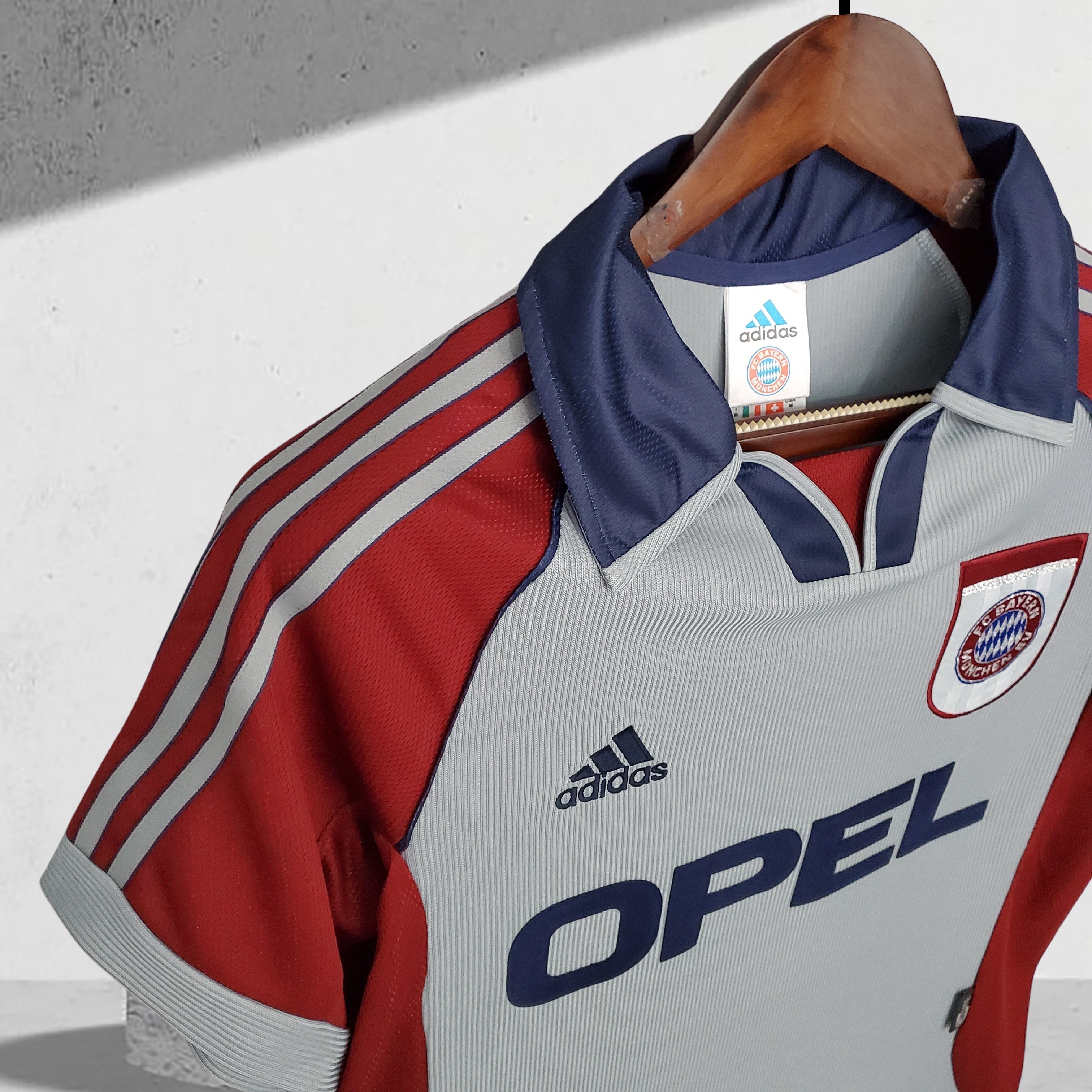 Bayern München 1998–1999 Bortedrakt