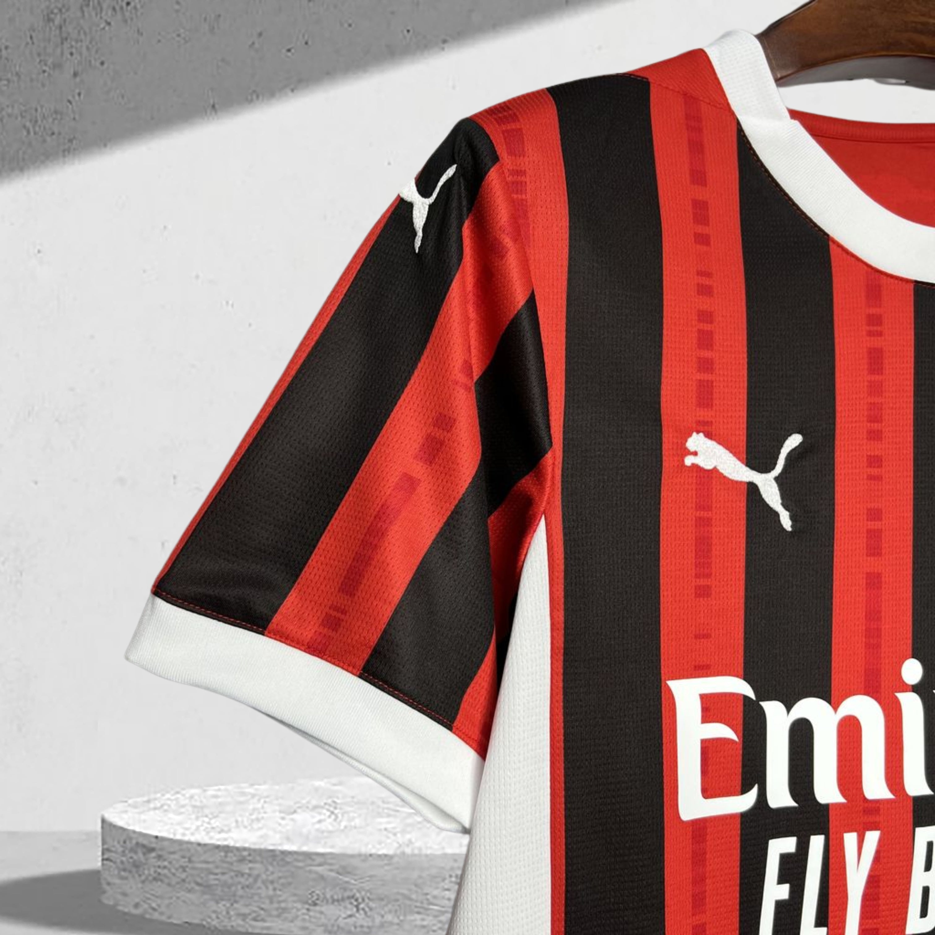 AC Milan 2024–2025 Hjemmedrakt
