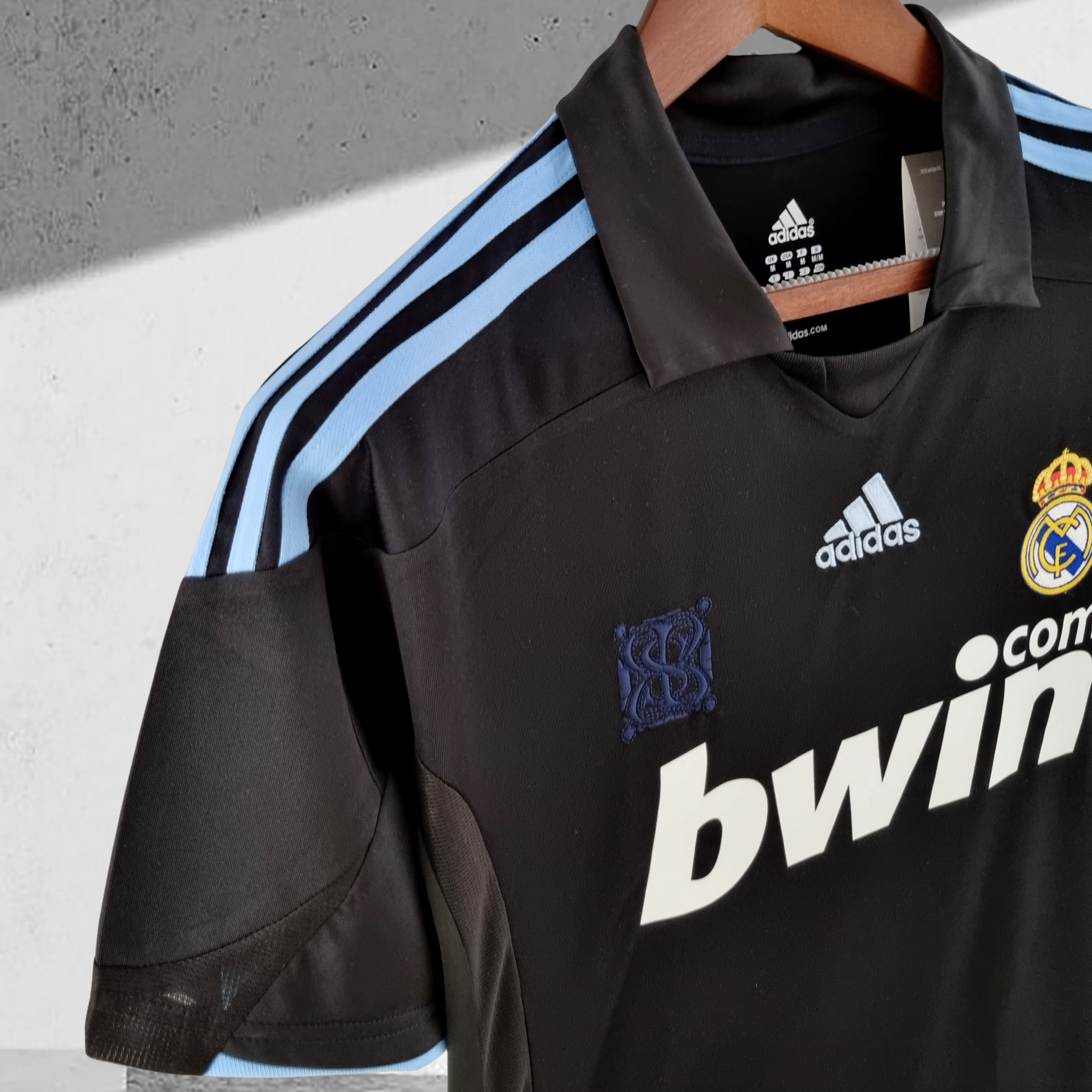 Real Madrid 2009–2010 Bortedrakt
