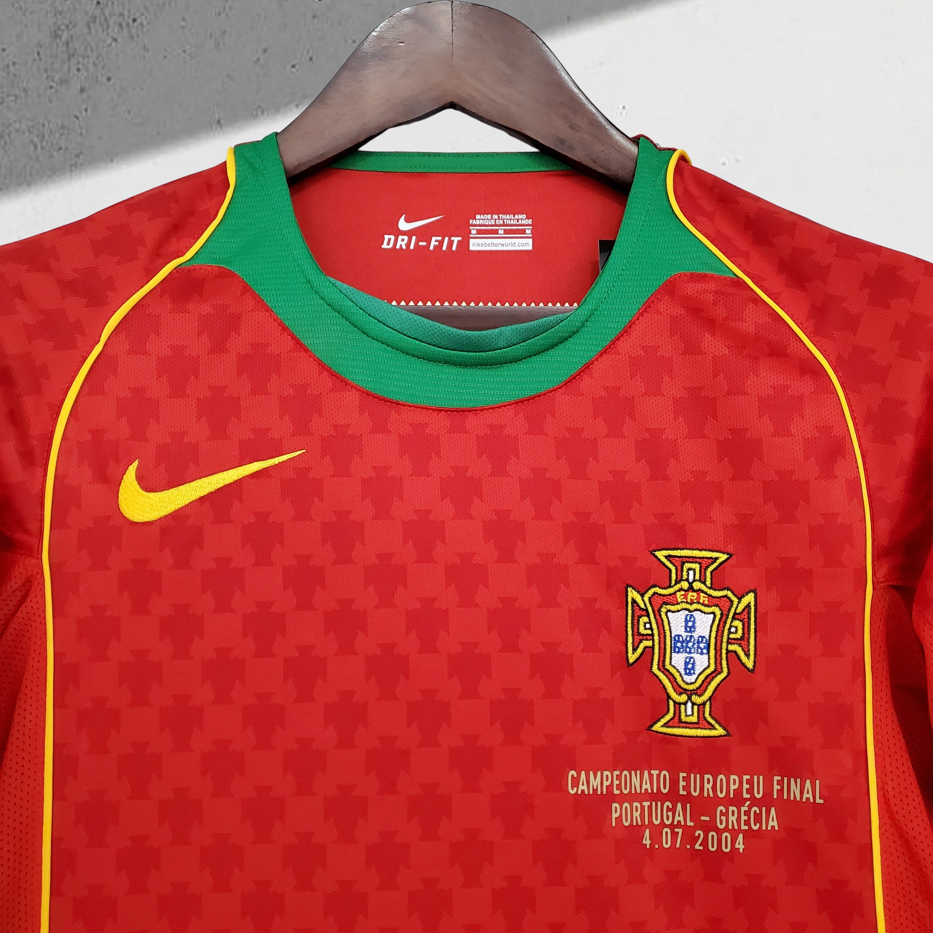 Portugal EM 2004 finale Hjemmedrakt