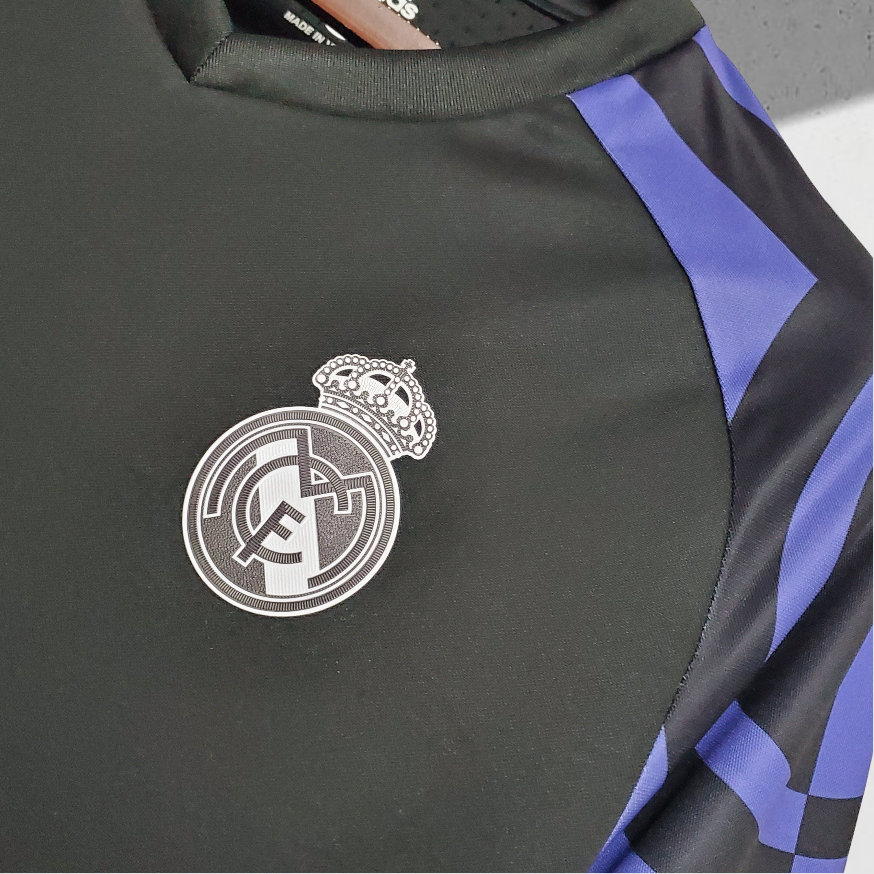 Real Madrid 2015–2016 Tredjedrakt