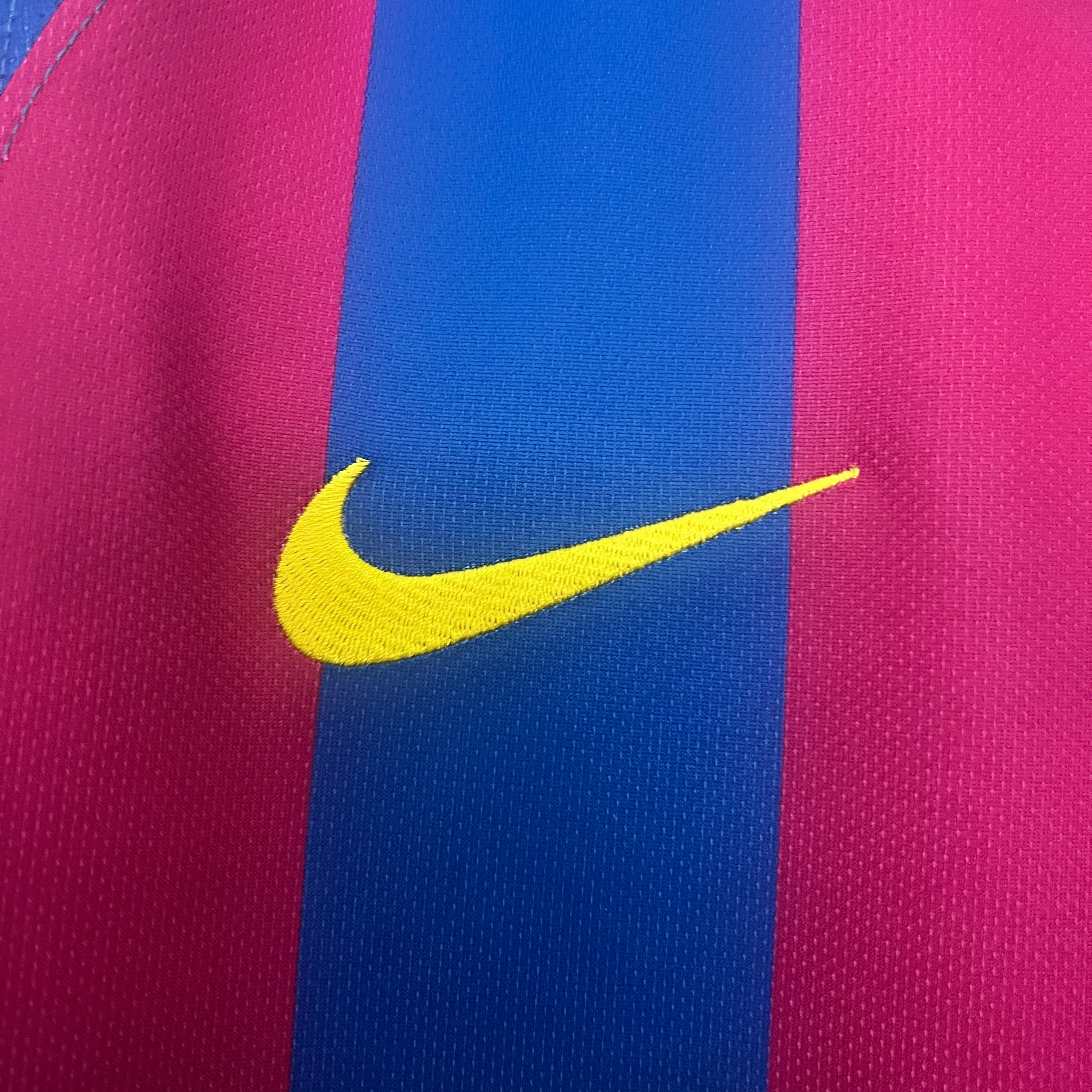 Barcelona 2005–2006 Hjemmedrakt