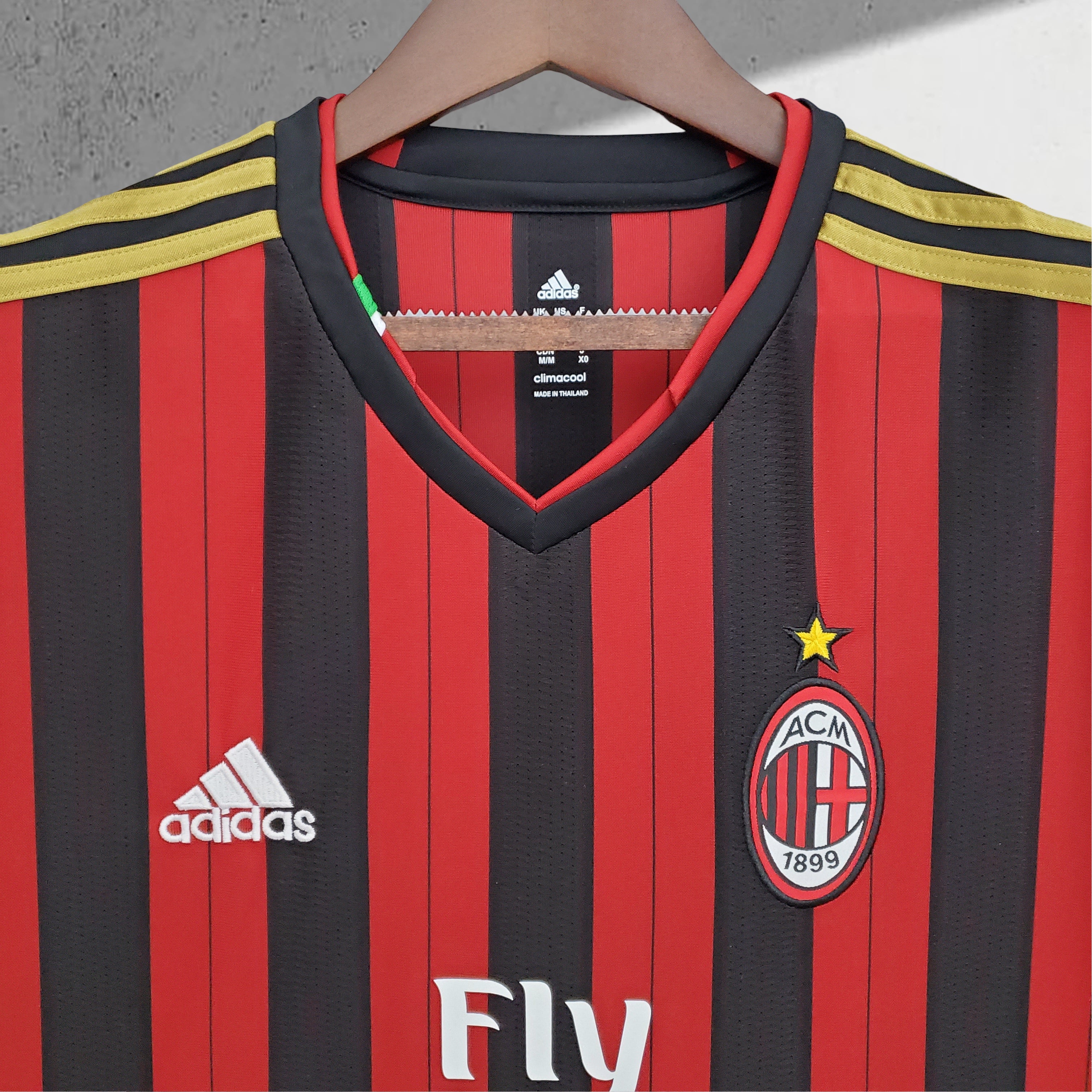 AC Milan 2013–2014 Hjemmedrakt