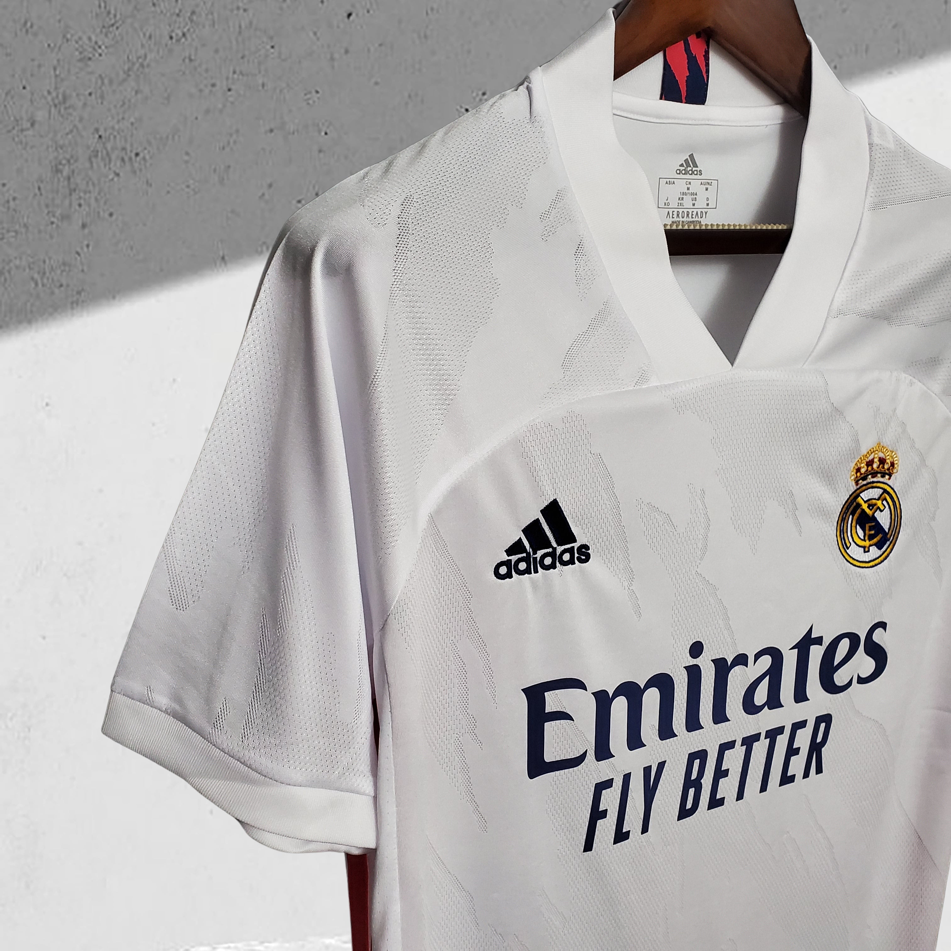 Real Madrid 2020–2021 Hjemmedrakt