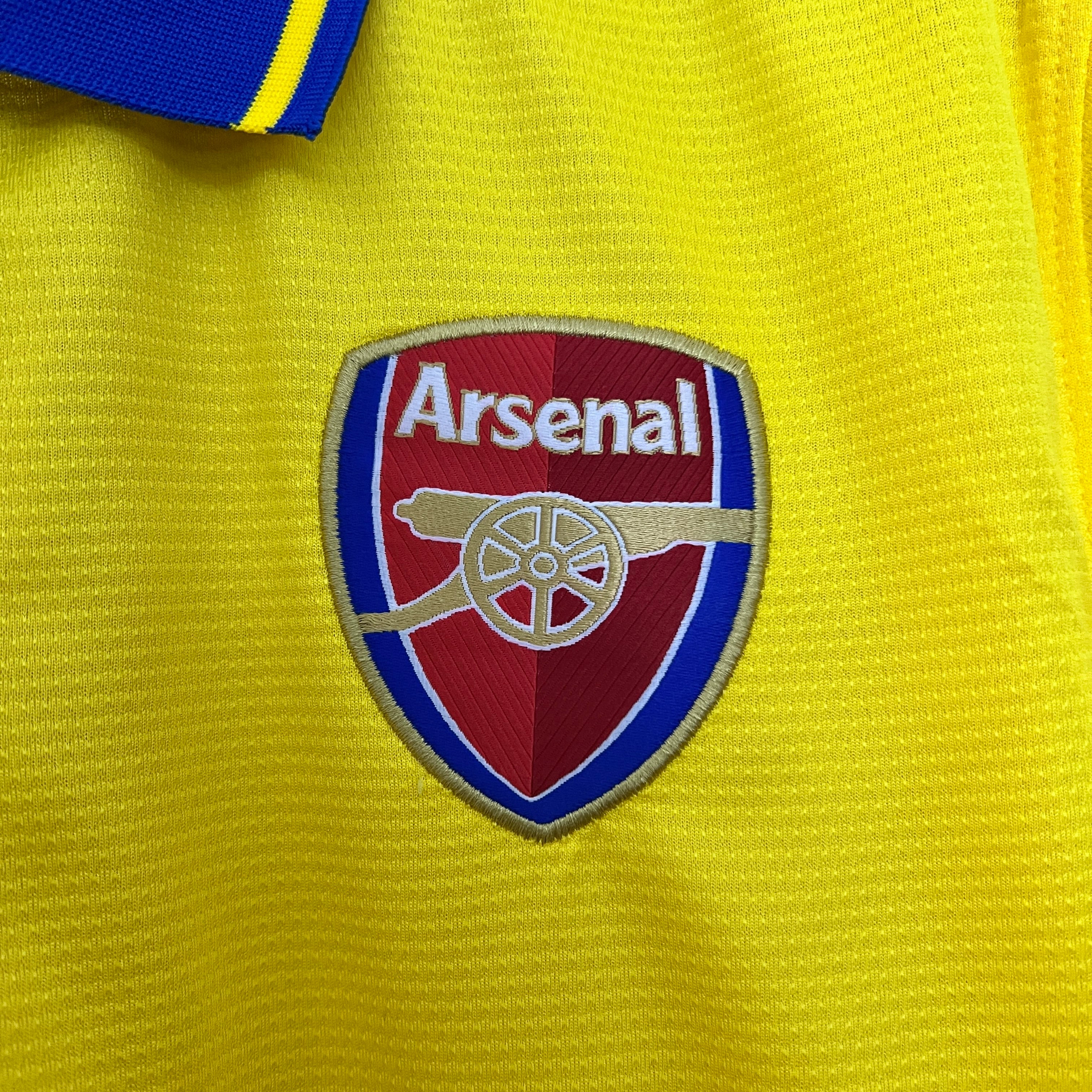 Arsenal 2013–2014 Bortedrakt