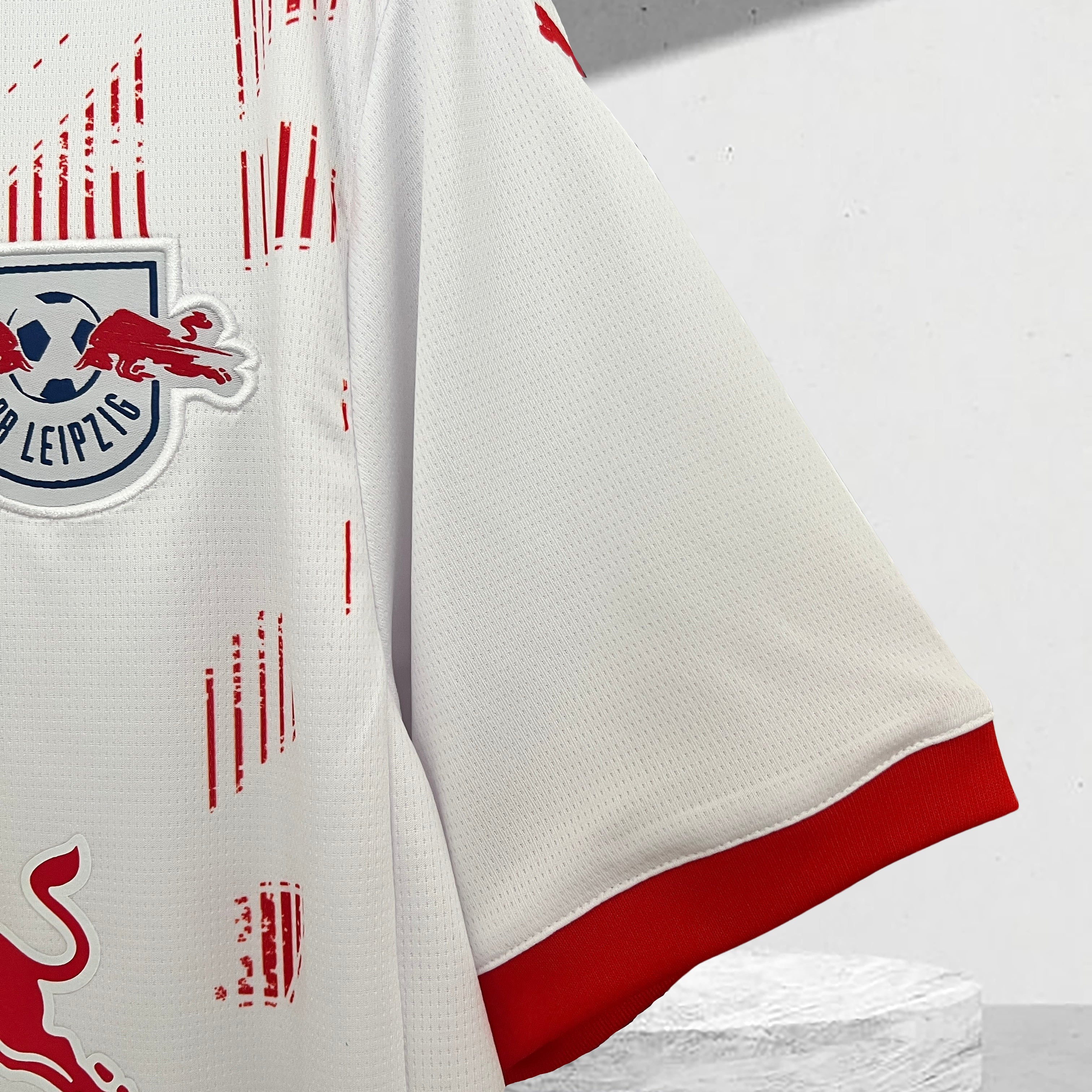 RB LEIPZIG 2024 - 2025 HJEMMEDRAKT