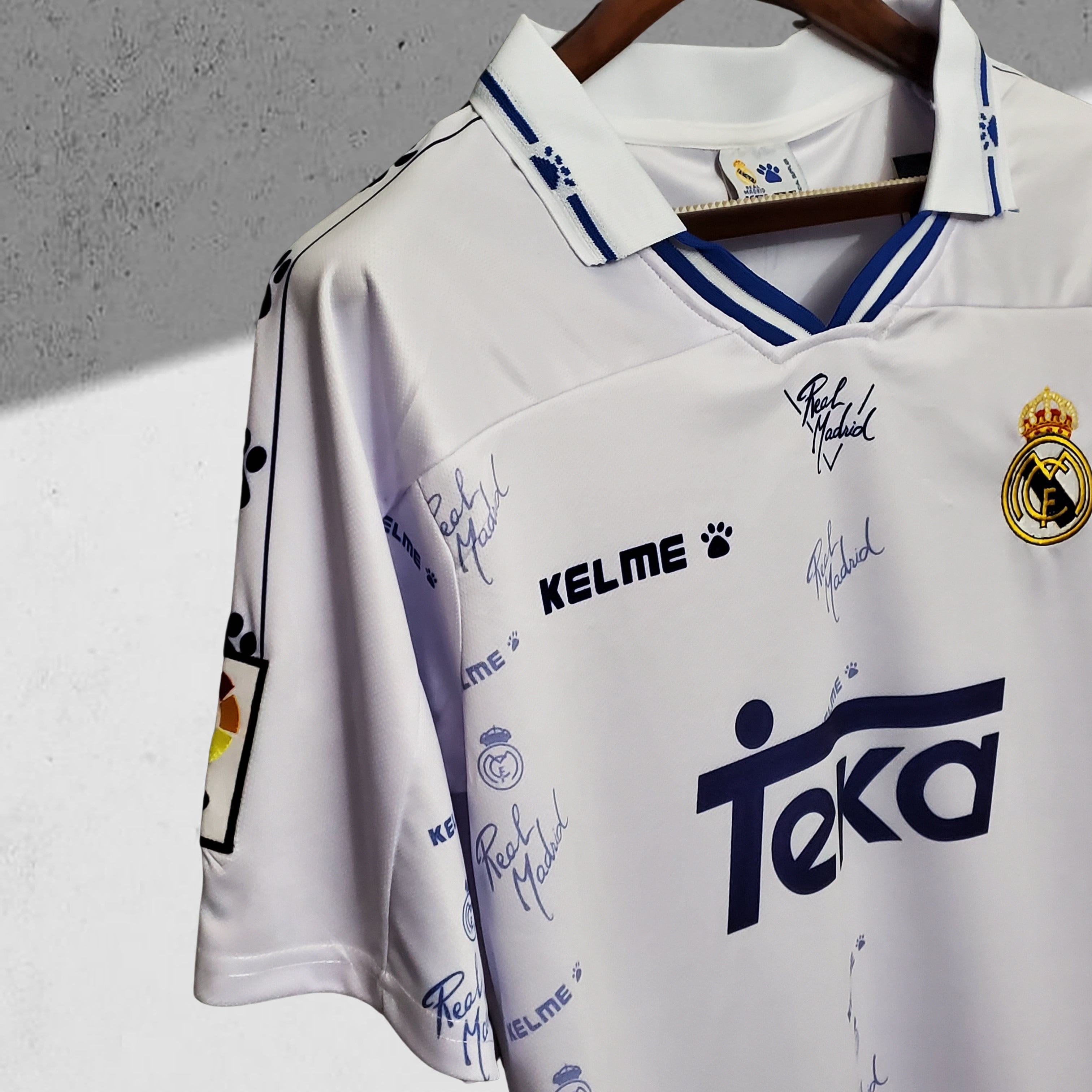 Real Madrid 1995–1996 Hjemmedrakt