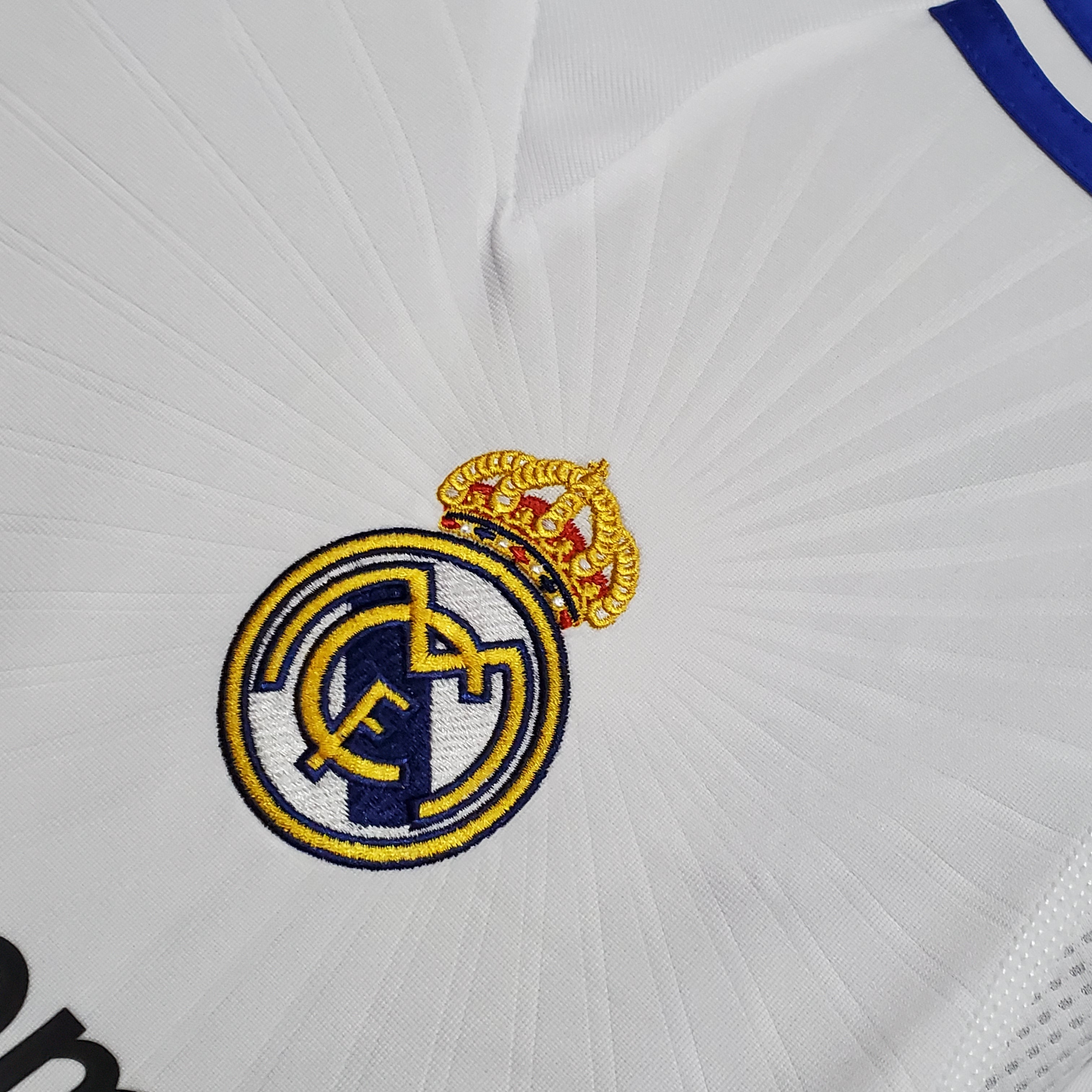 Real Madrid 2010–2011 Hjemmedrakt Langermet