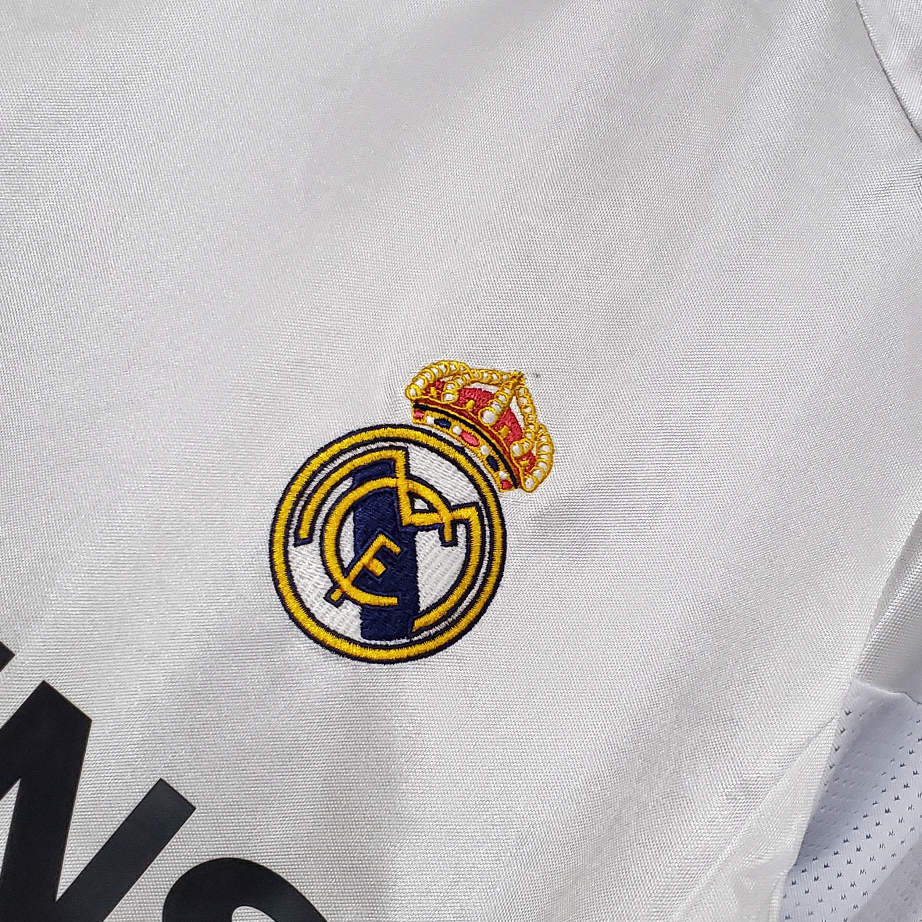 Real Madrid 2004–2005 Hjemmedrakt