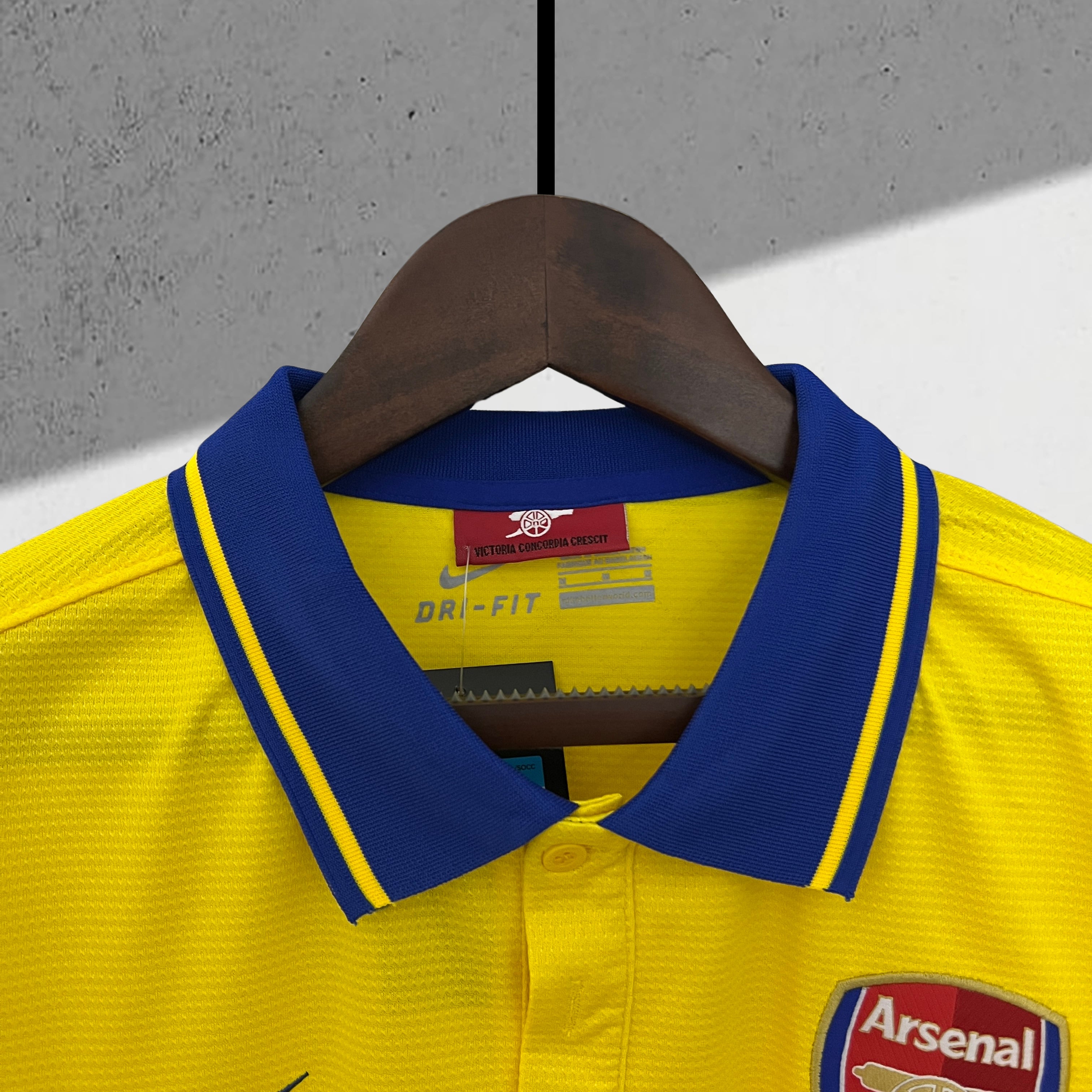Arsenal 2013–2014 Bortedrakt