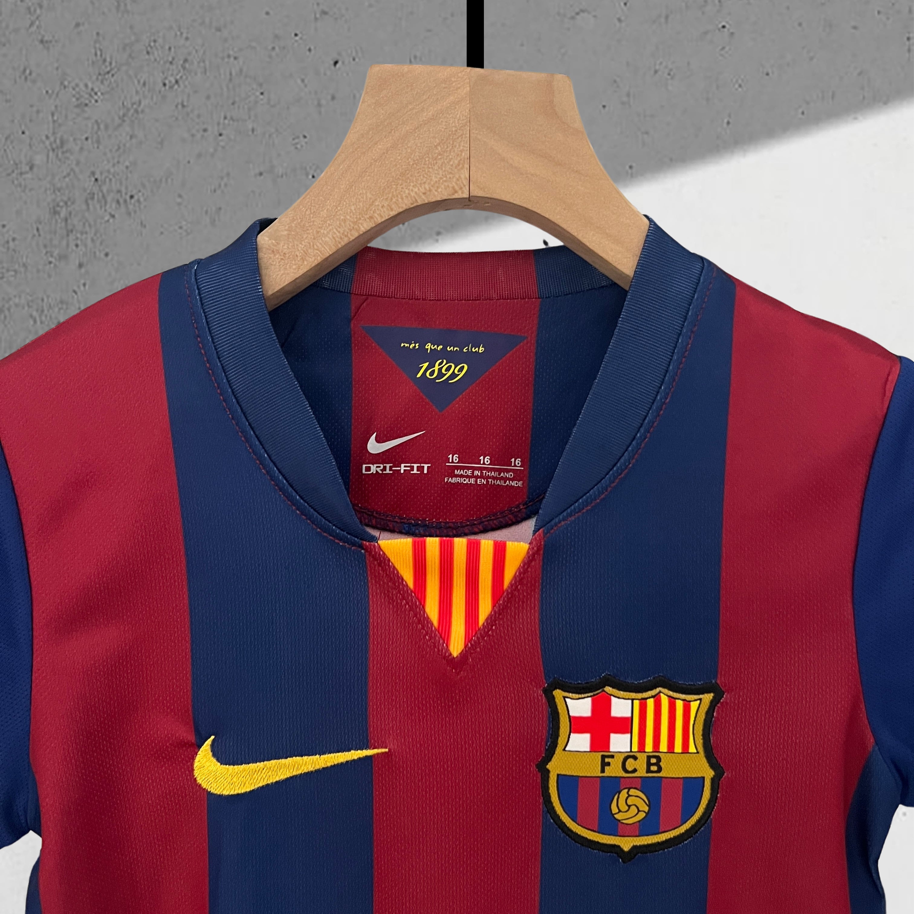 Barcelona 2014–2015 Hjemmedrakt Mini-Kit Barn